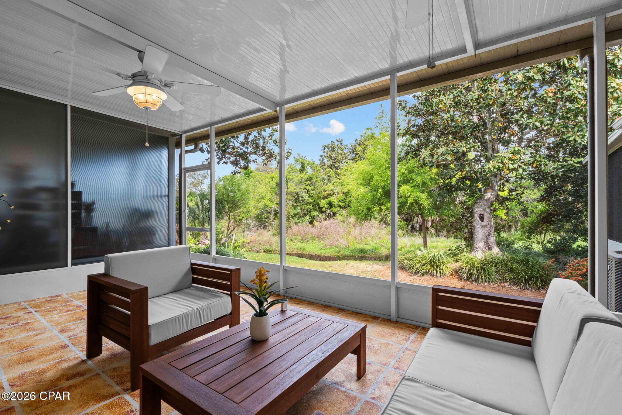 Image 6 For 2412 Saint Andrews Boulevard 3