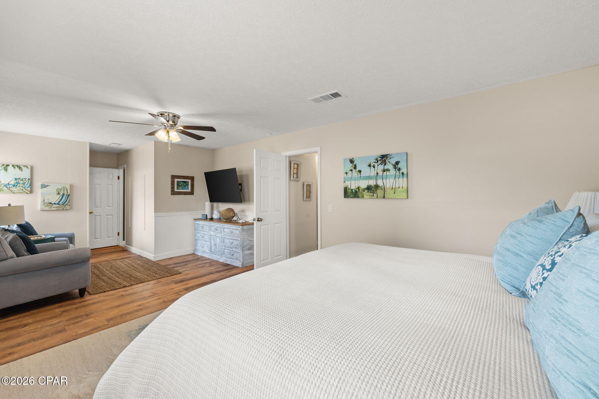 Image 21 For 423 Kelly Street