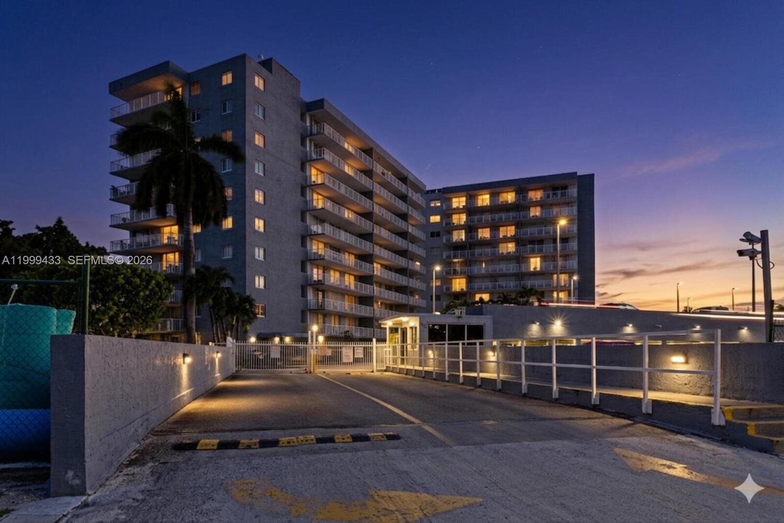 1800-nw-24th-ave-220-miami-fl-33125/hzid_1e42bec3