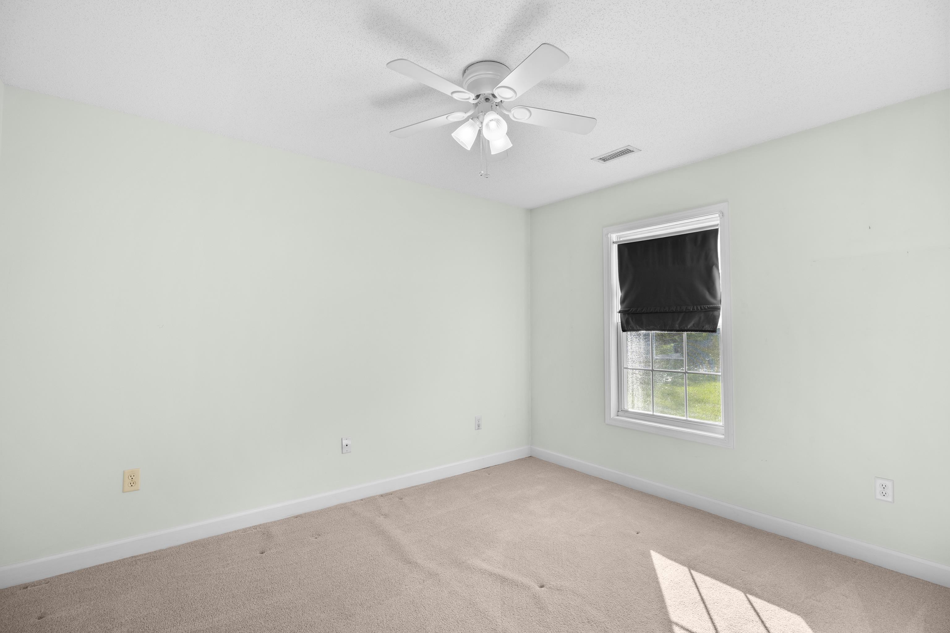 2609455 | Photo 10