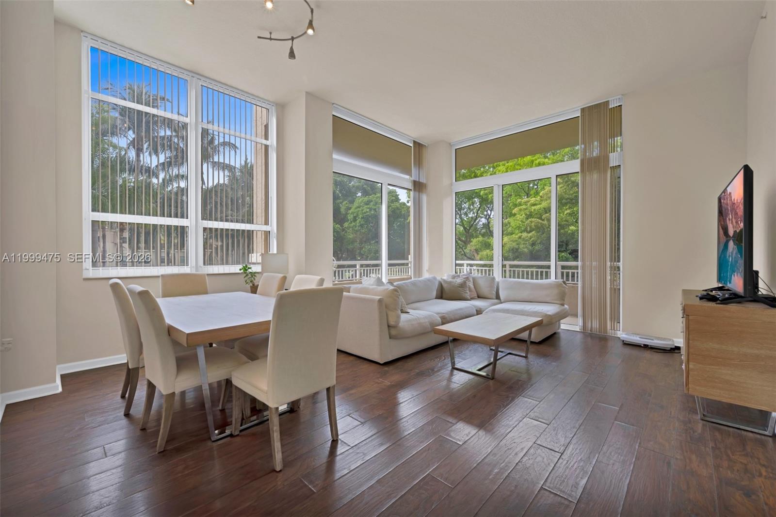 Turnberry On The Green Co