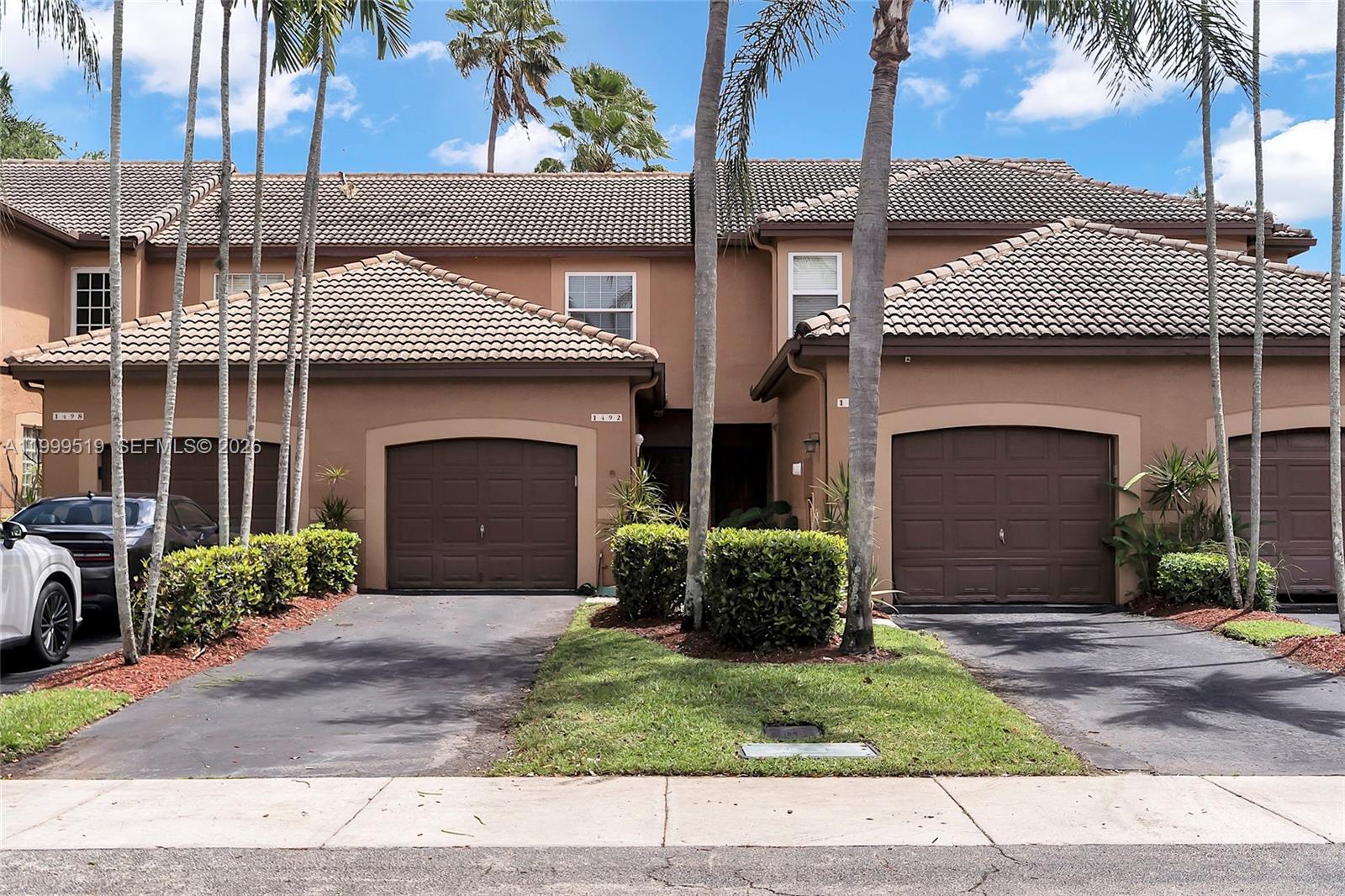 Sectors 3 & 4 Boundary Pl