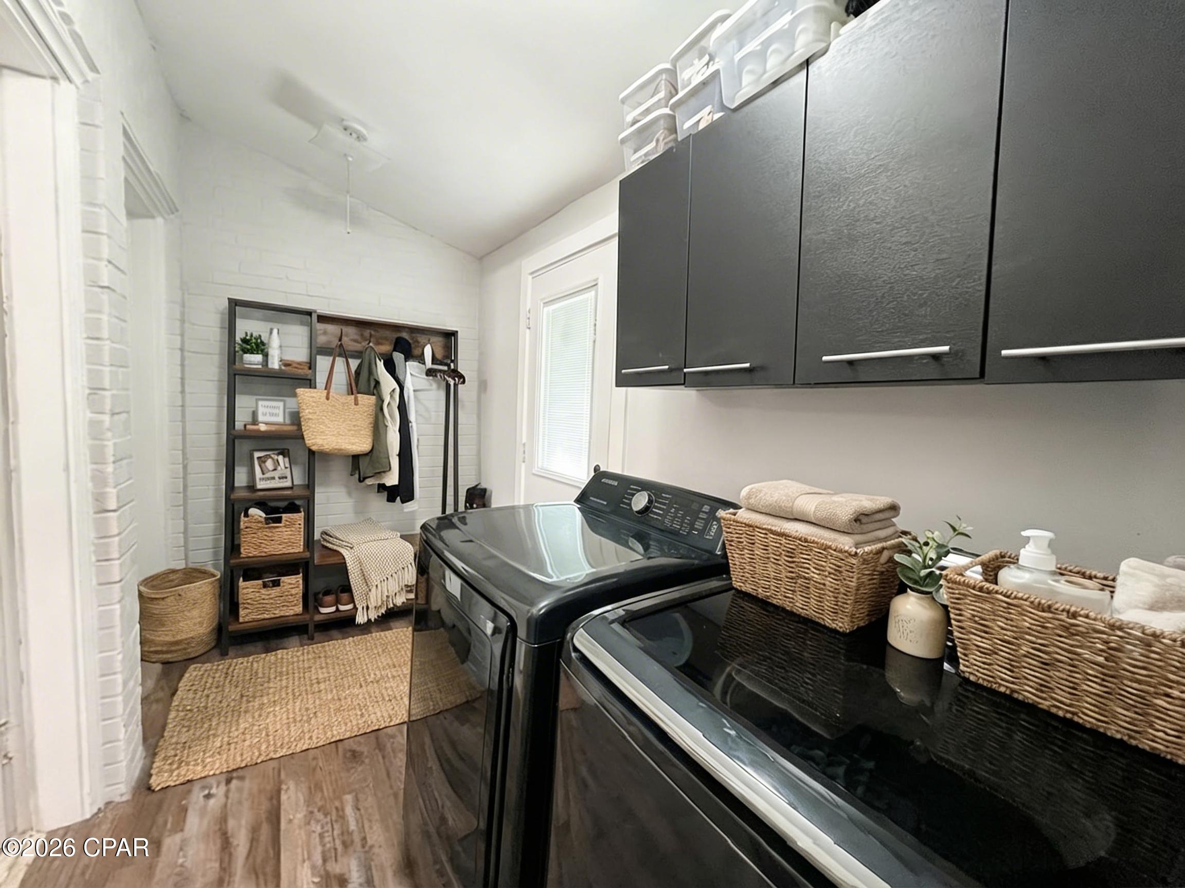 Image 19 For 4432 Davis Street