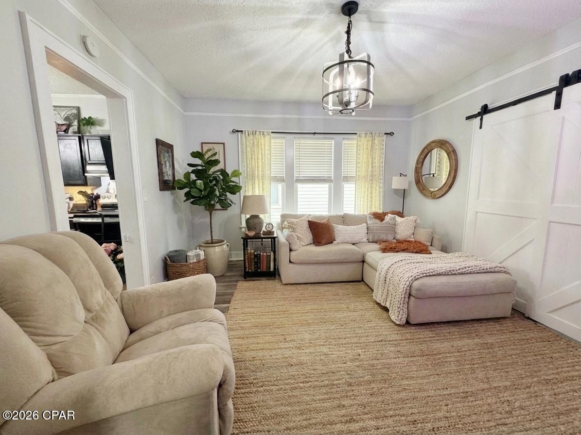 Image 6 For 4432 Davis Street