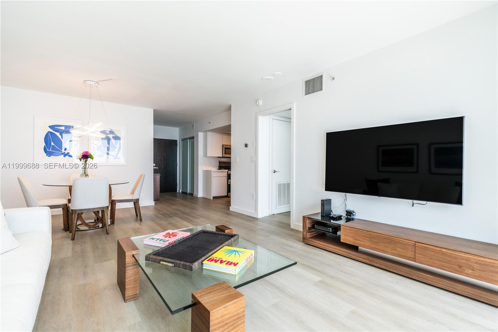 90 Alton Rd 2807