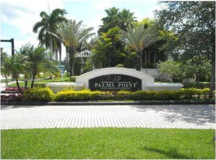Palms Point(The)Condo