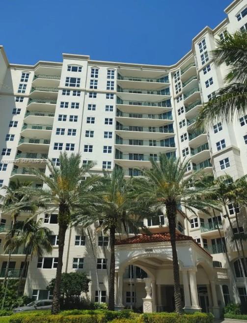 Turnberry Village Condo