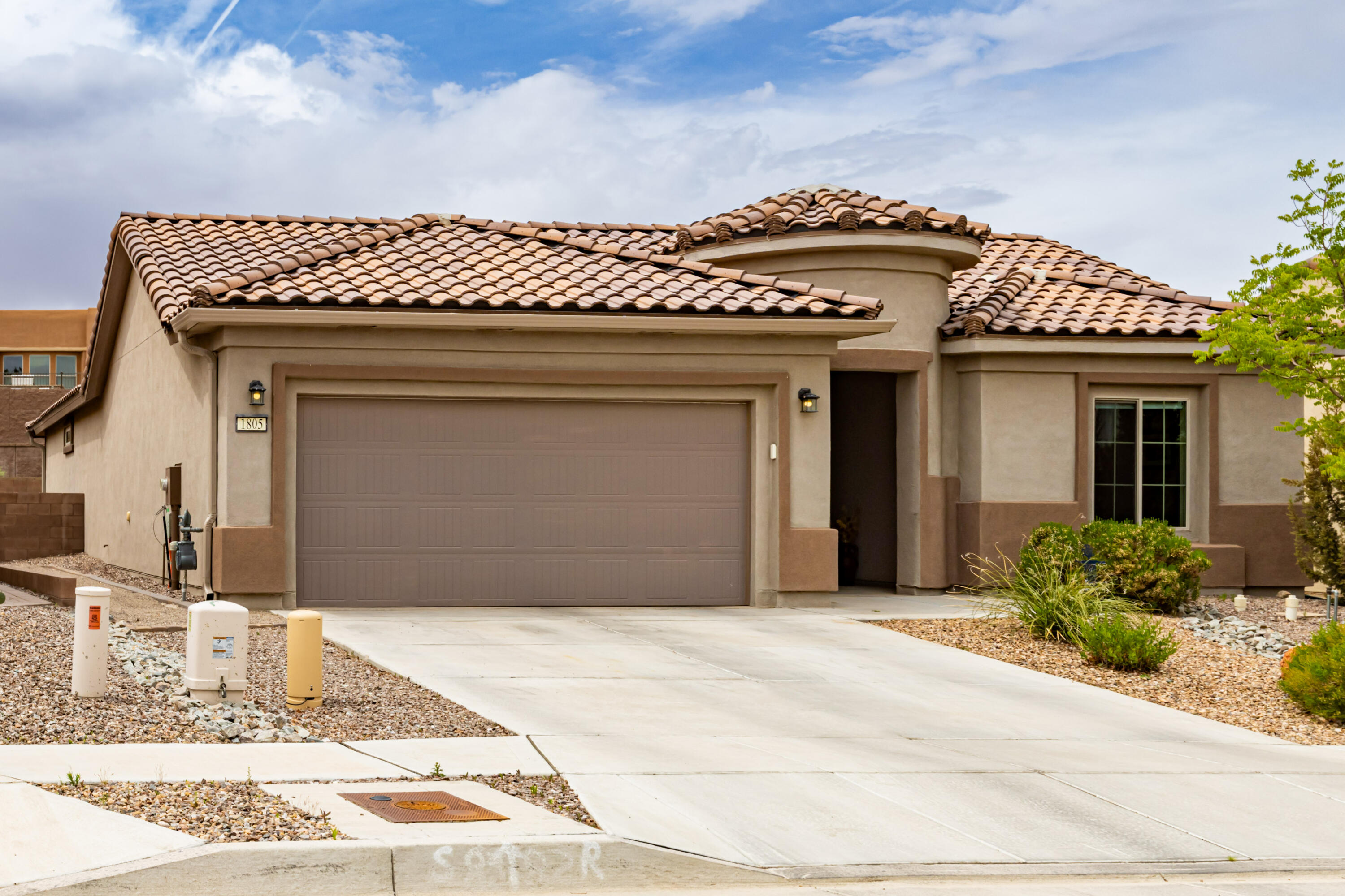 1805 Rock Creek Trail NW Albuquerque, NM 87120