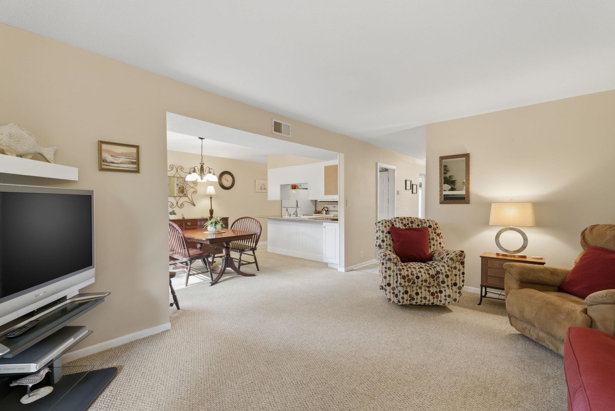 2609510 | Photo 43