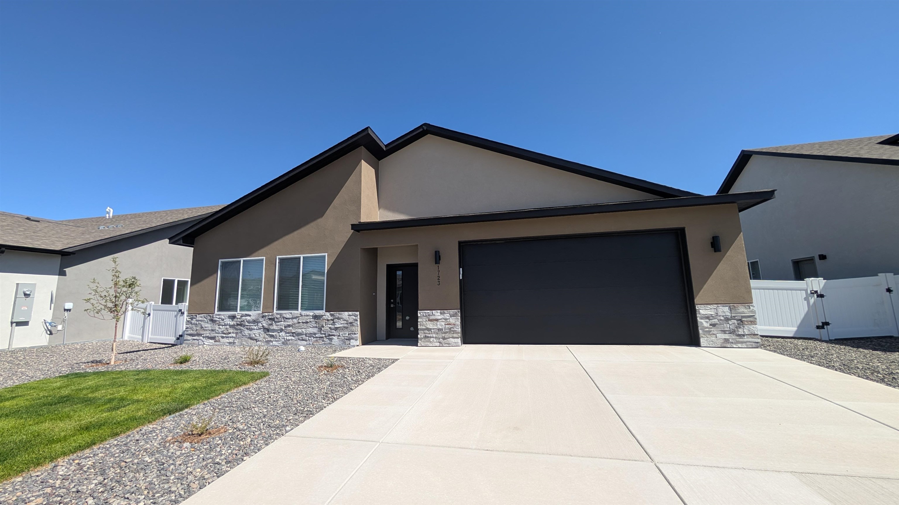 1723 Rusty Rivet Road