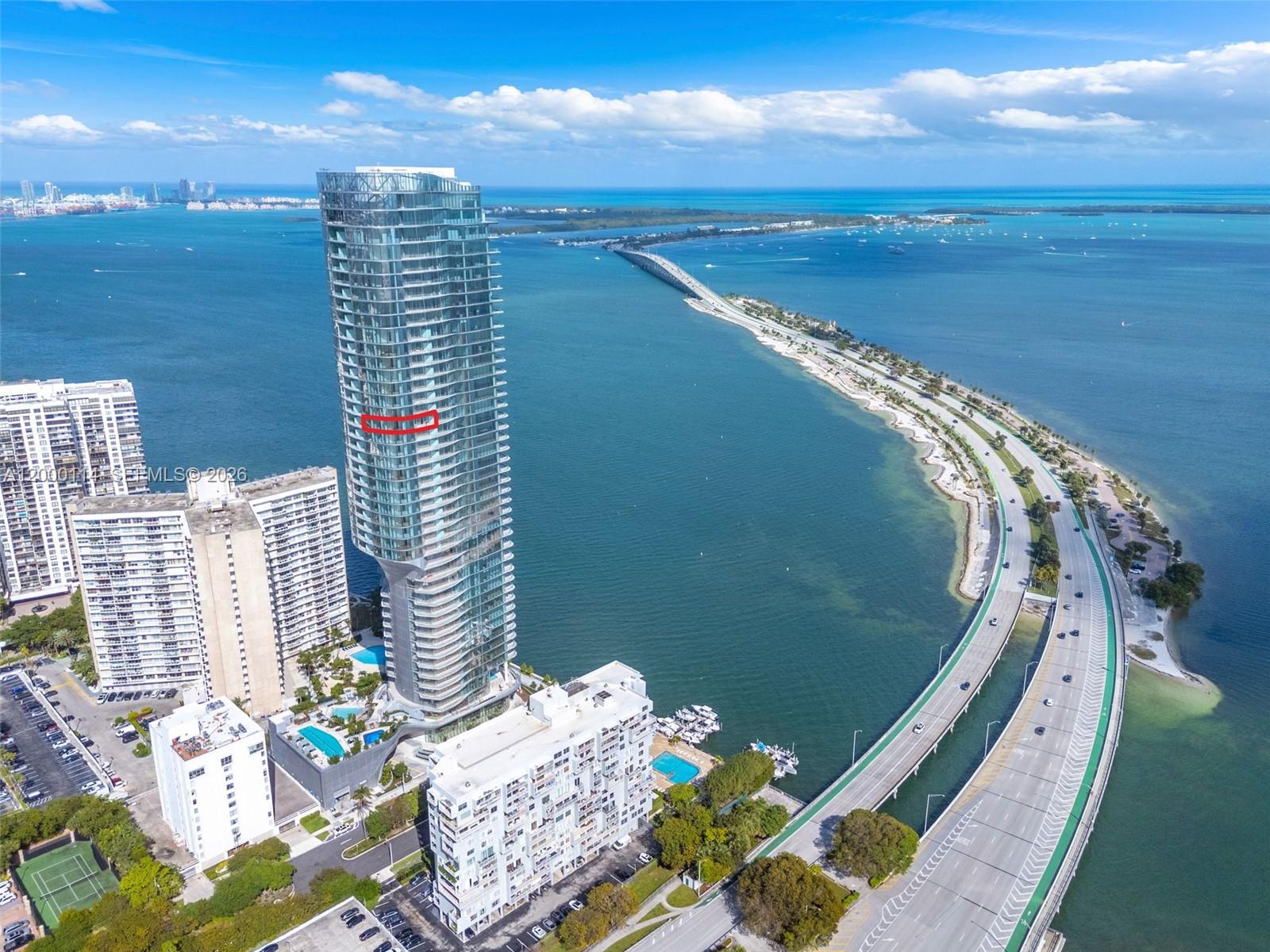 Condo for Sale in Miami, FL