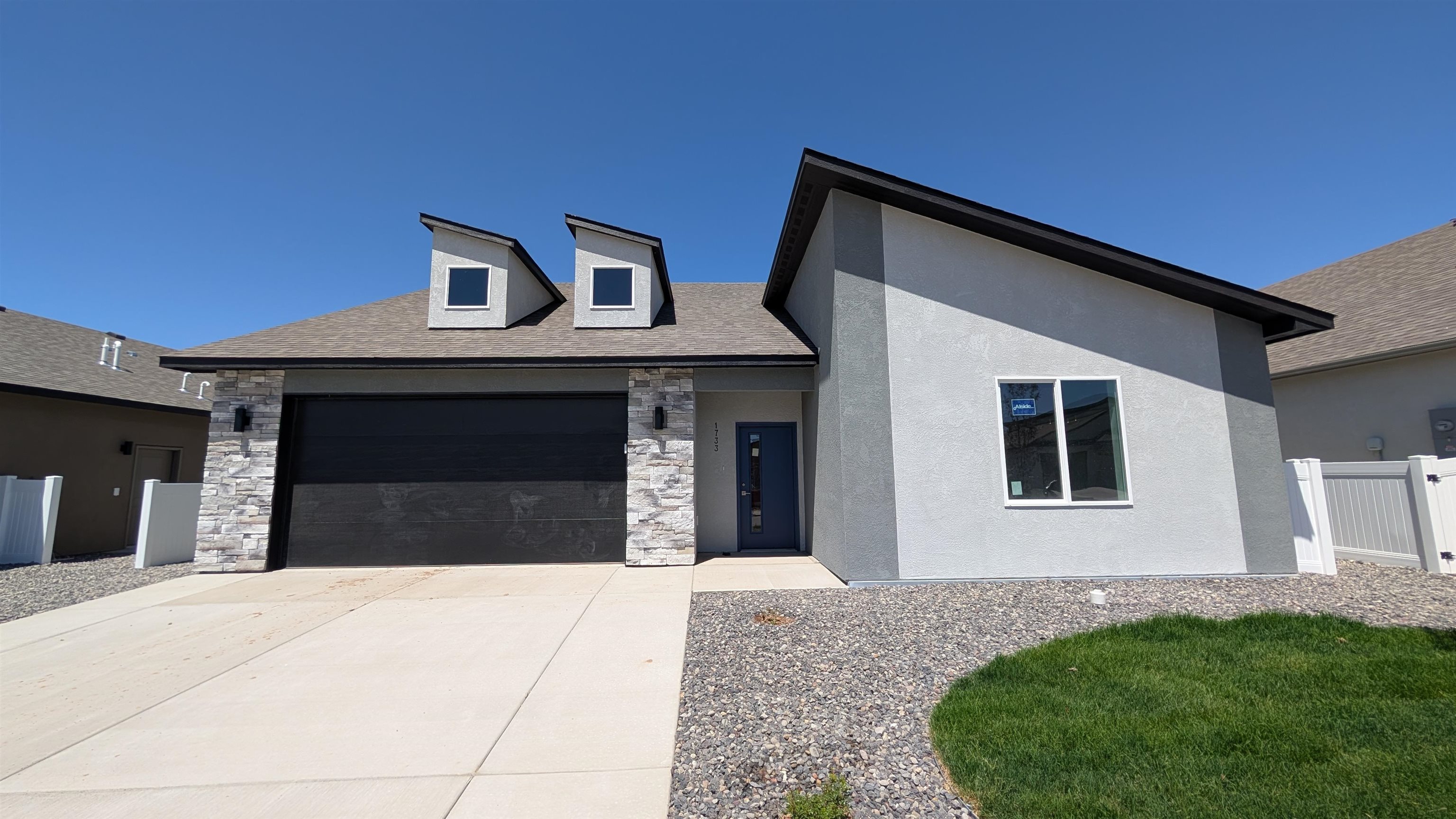 1733 Rusty Rivet Road