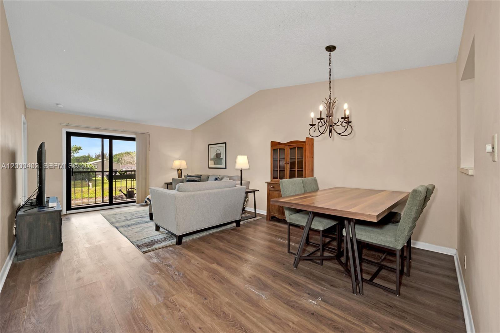 9449 Boca Cove Cir 911