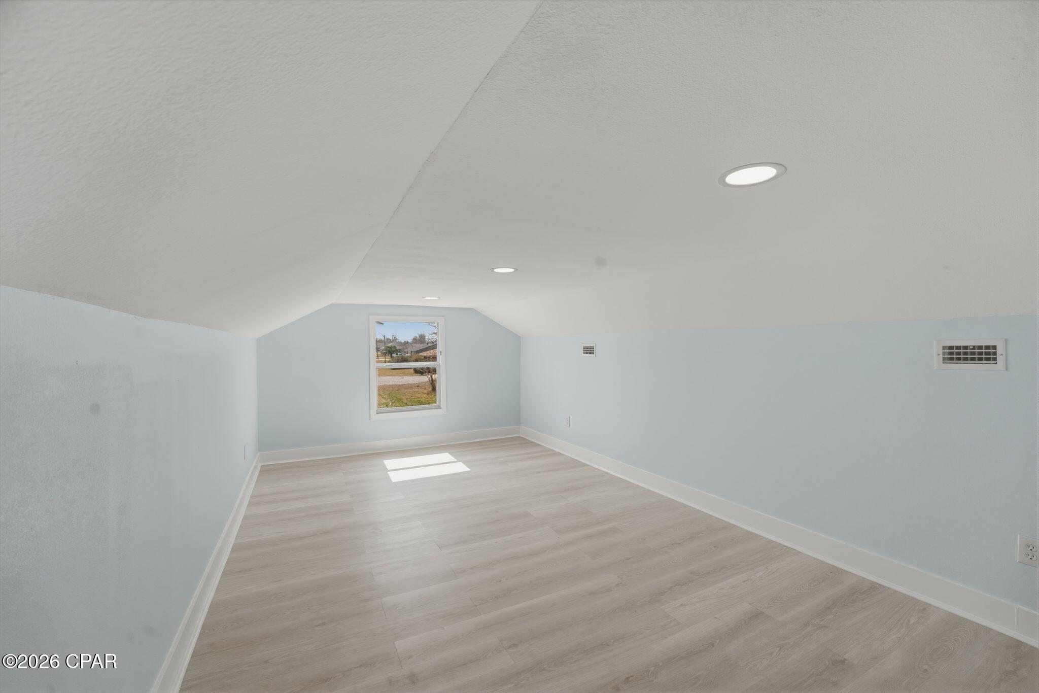 Image 20 For 3244 Country Club Drive