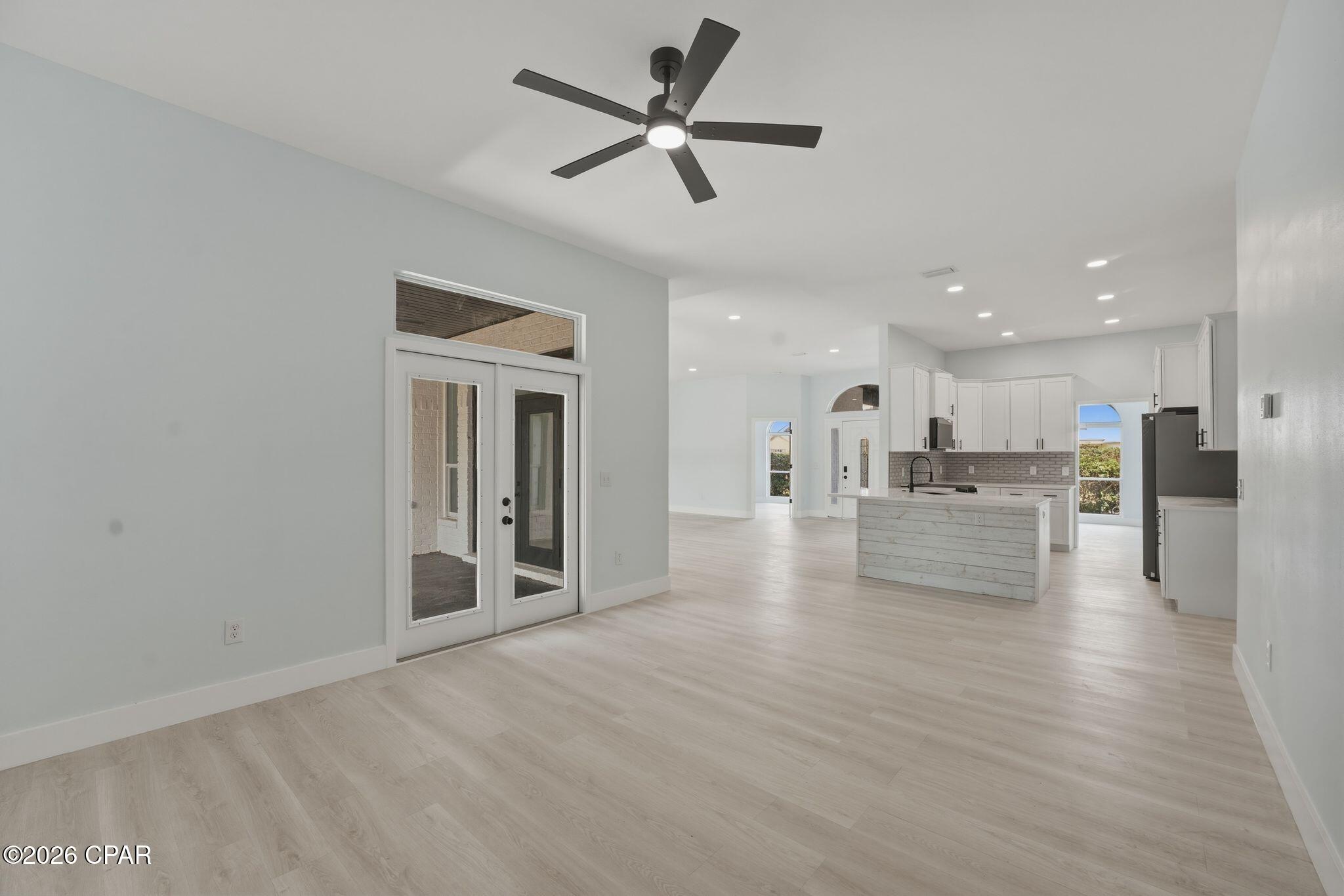 Image 7 For 3244 Country Club Drive