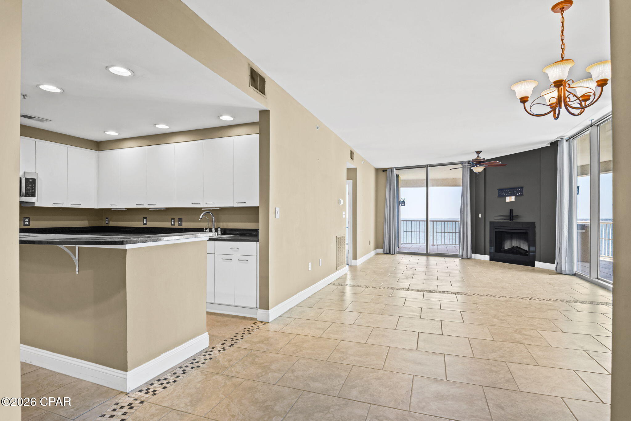 Image 6 For 6422 Highway 98  906