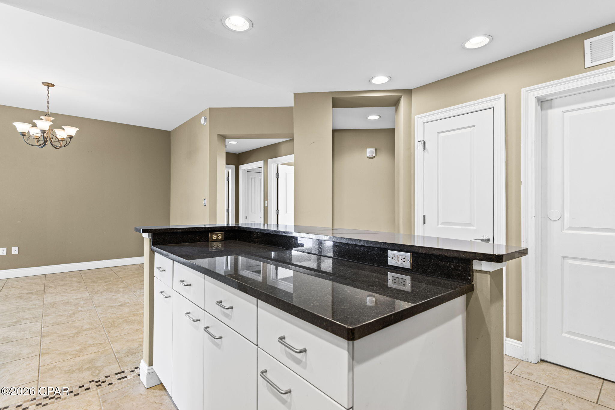 Image 9 For 6422 Highway 98  906