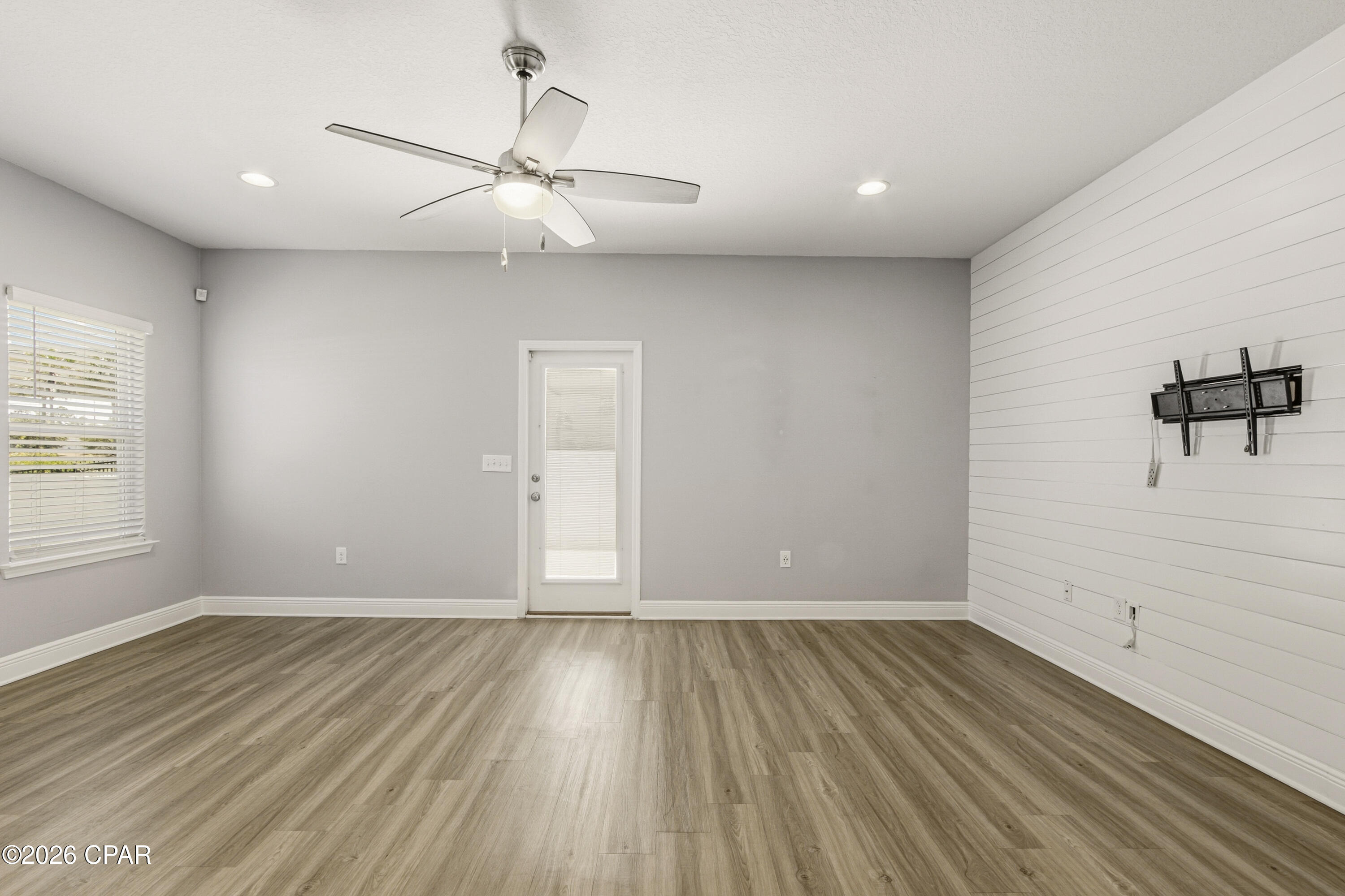 Image 10 For 7450 Shadow Lake Drive