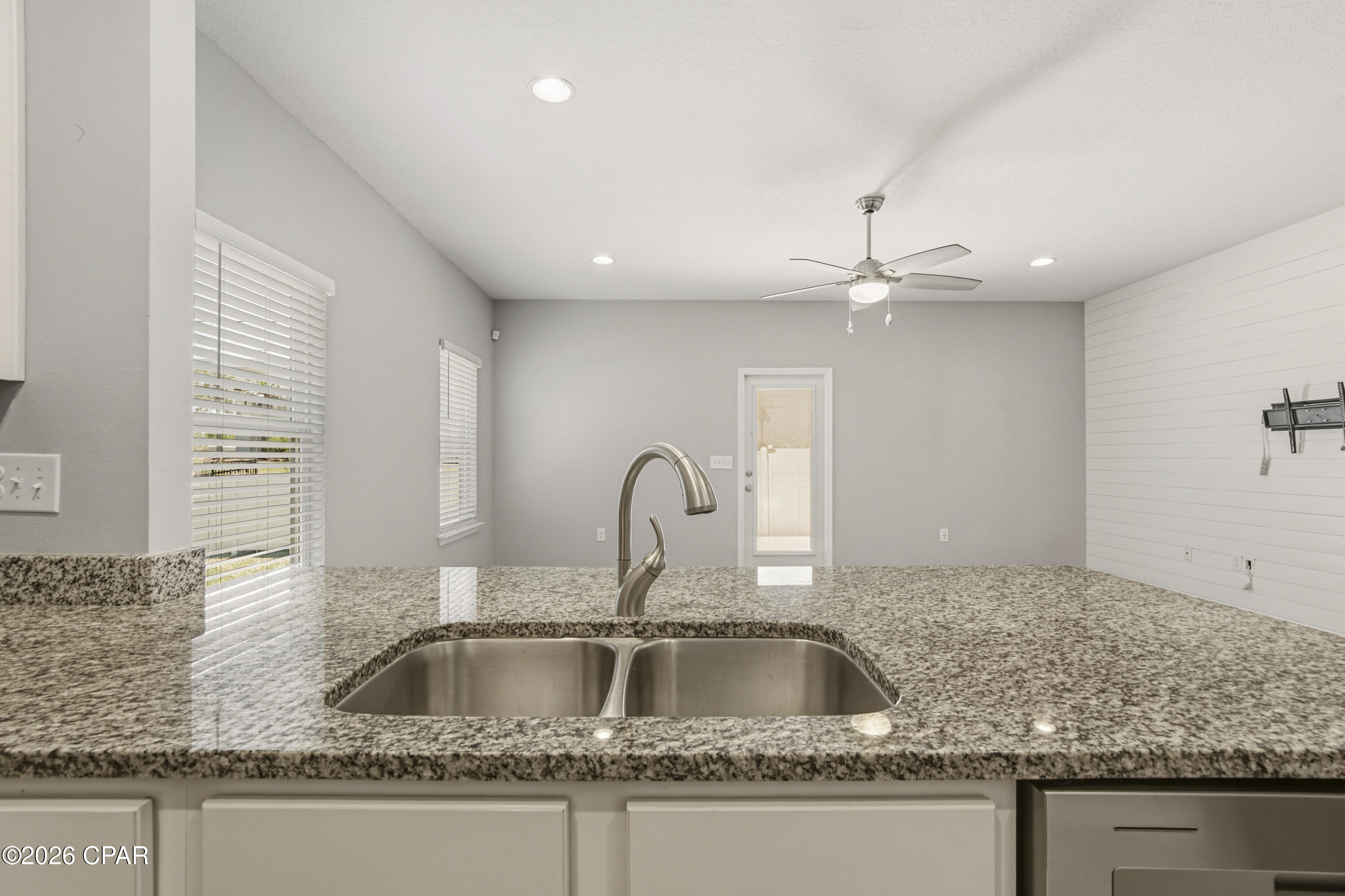 Image 8 For 7450 Shadow Lake Drive