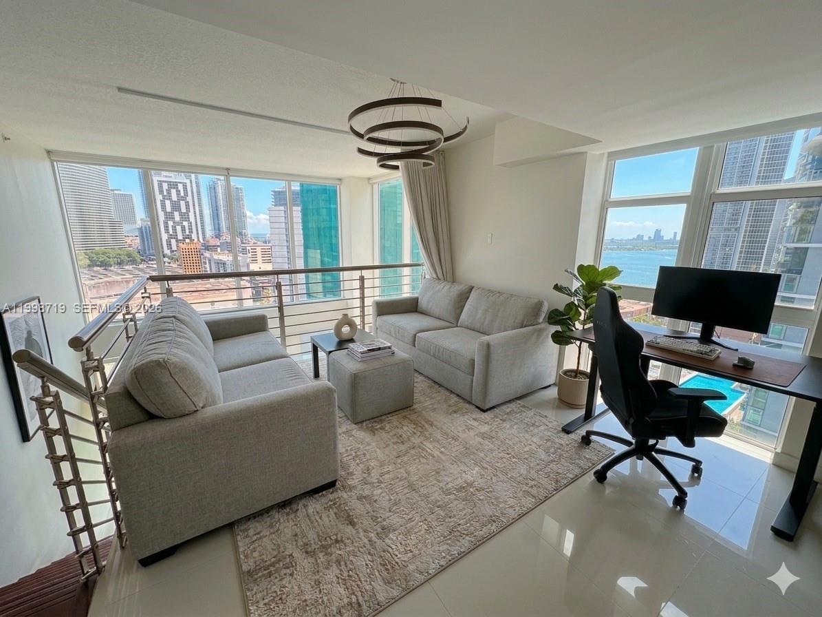Brickell On The River S T