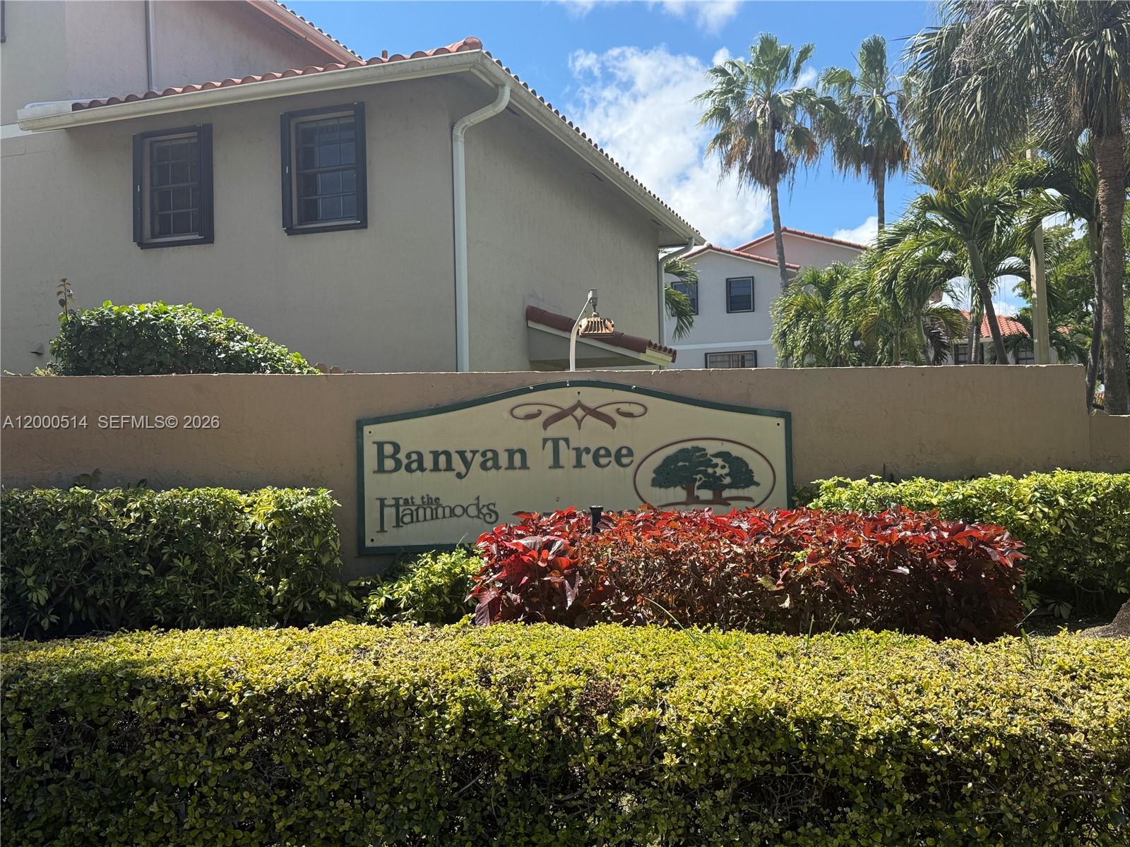 Banyan Tree Four Condo