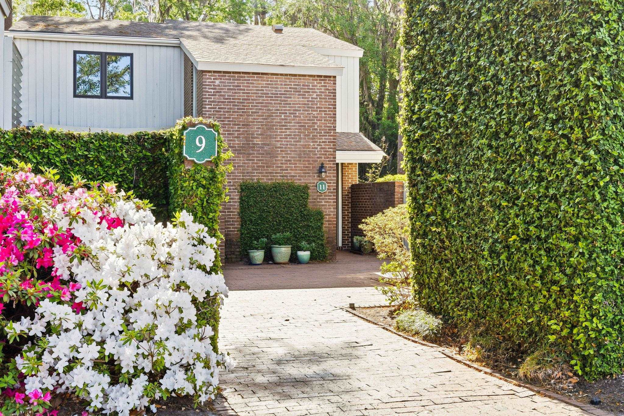 11 Chapel Creek Rd. Pawleys Island, SC 29585