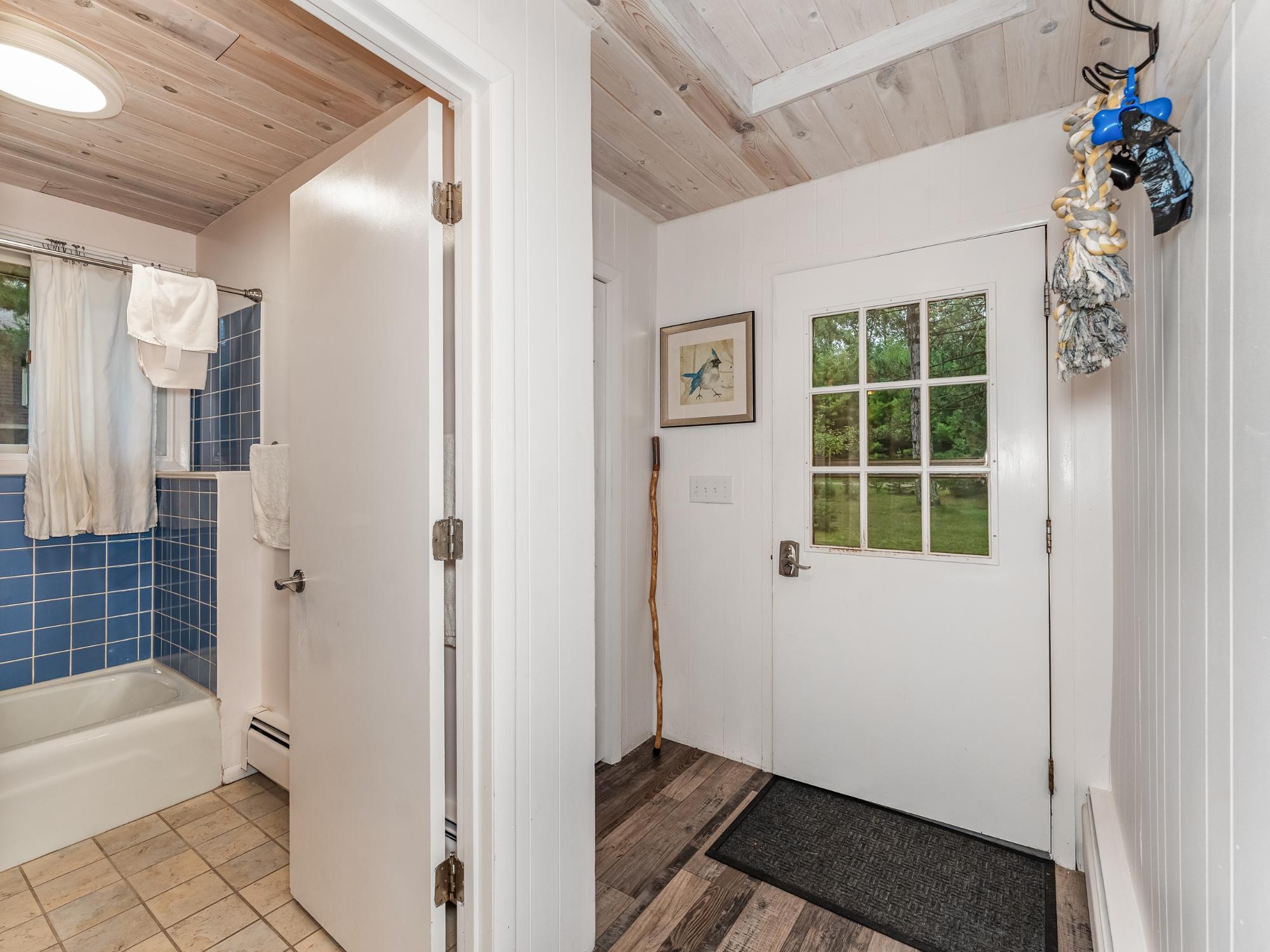 River Property Property 1378 Bluebird Ln Photo 16