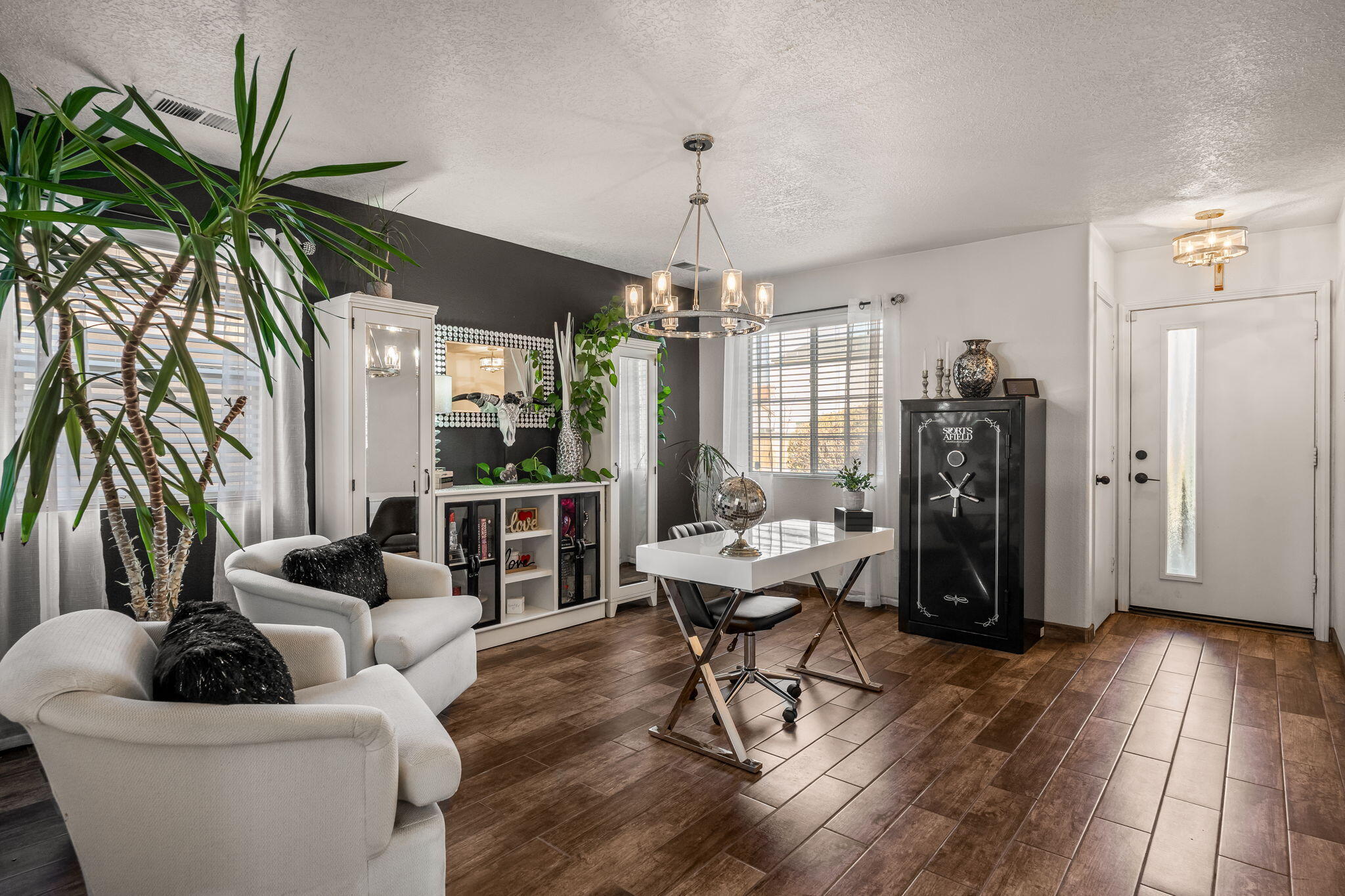 Homes for sale in Albuquerque, NM | 6808 Huerto Ave Nw, Albuquerque, NM 87120 | MLS# 1101632