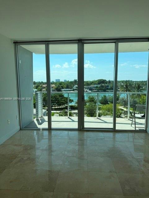 ¤63 Nobe Condo