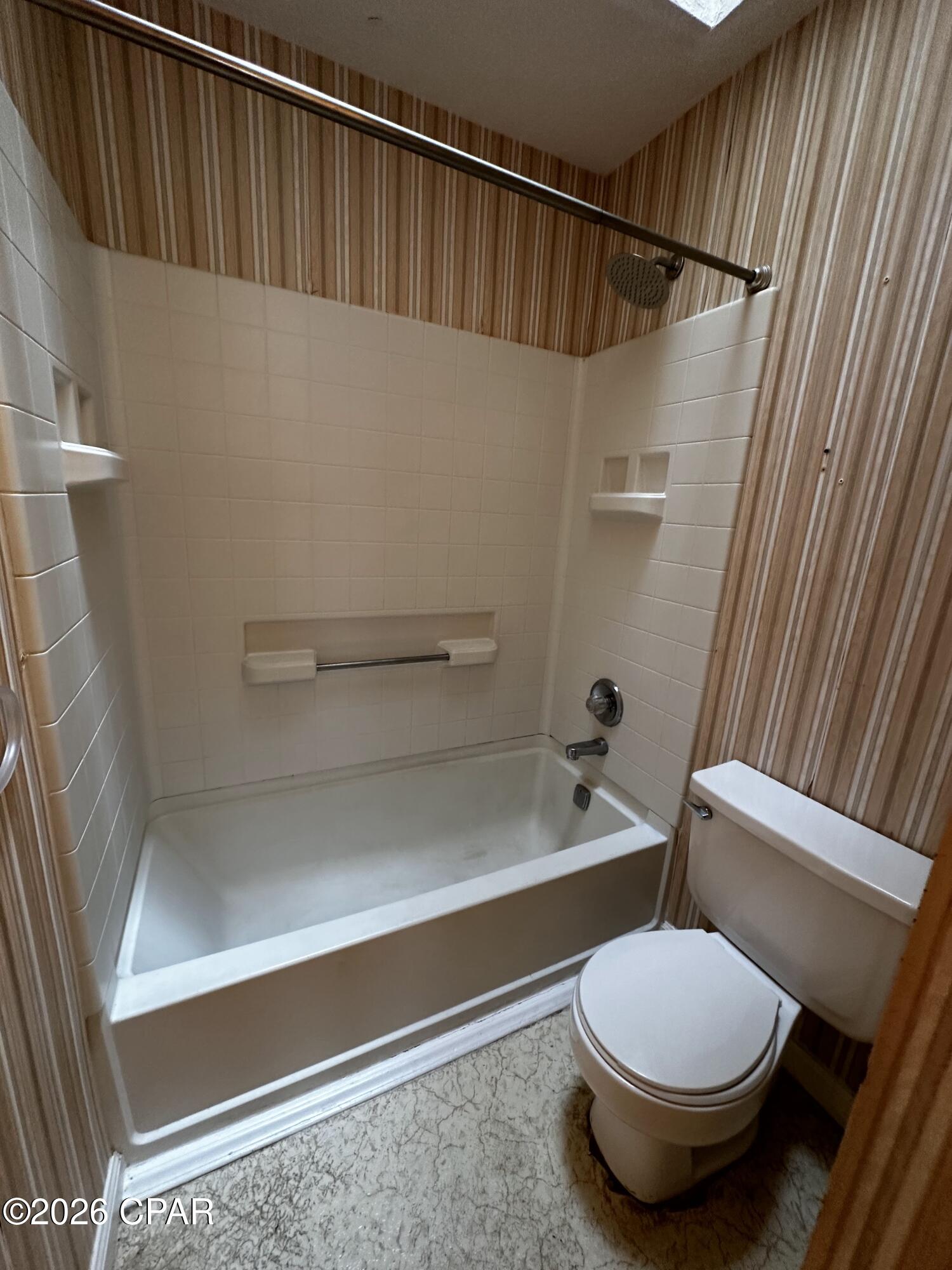 Image 8 For 126 Kristine Boulevard