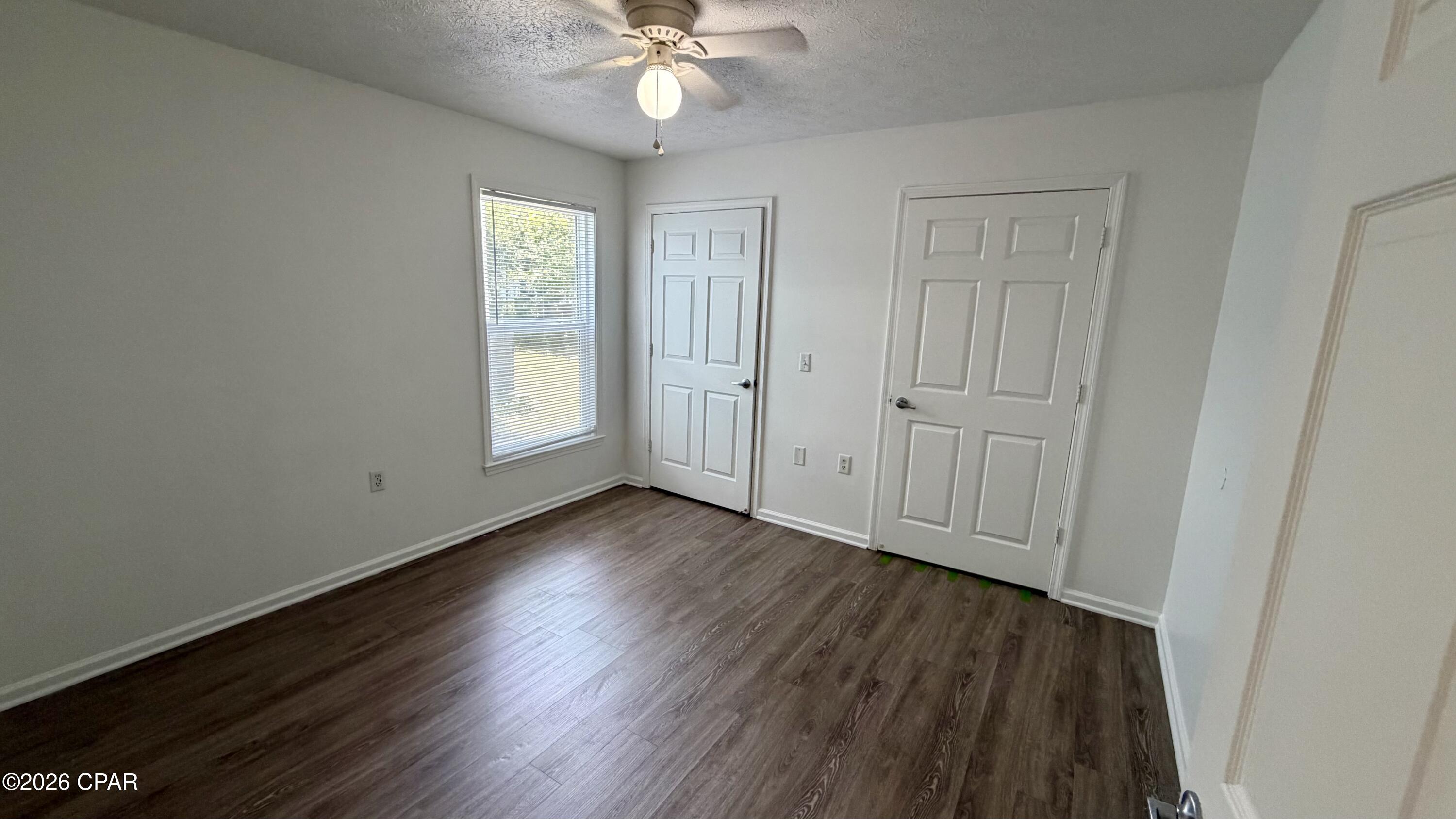 Image 4 For 9117 Laird Street 9127