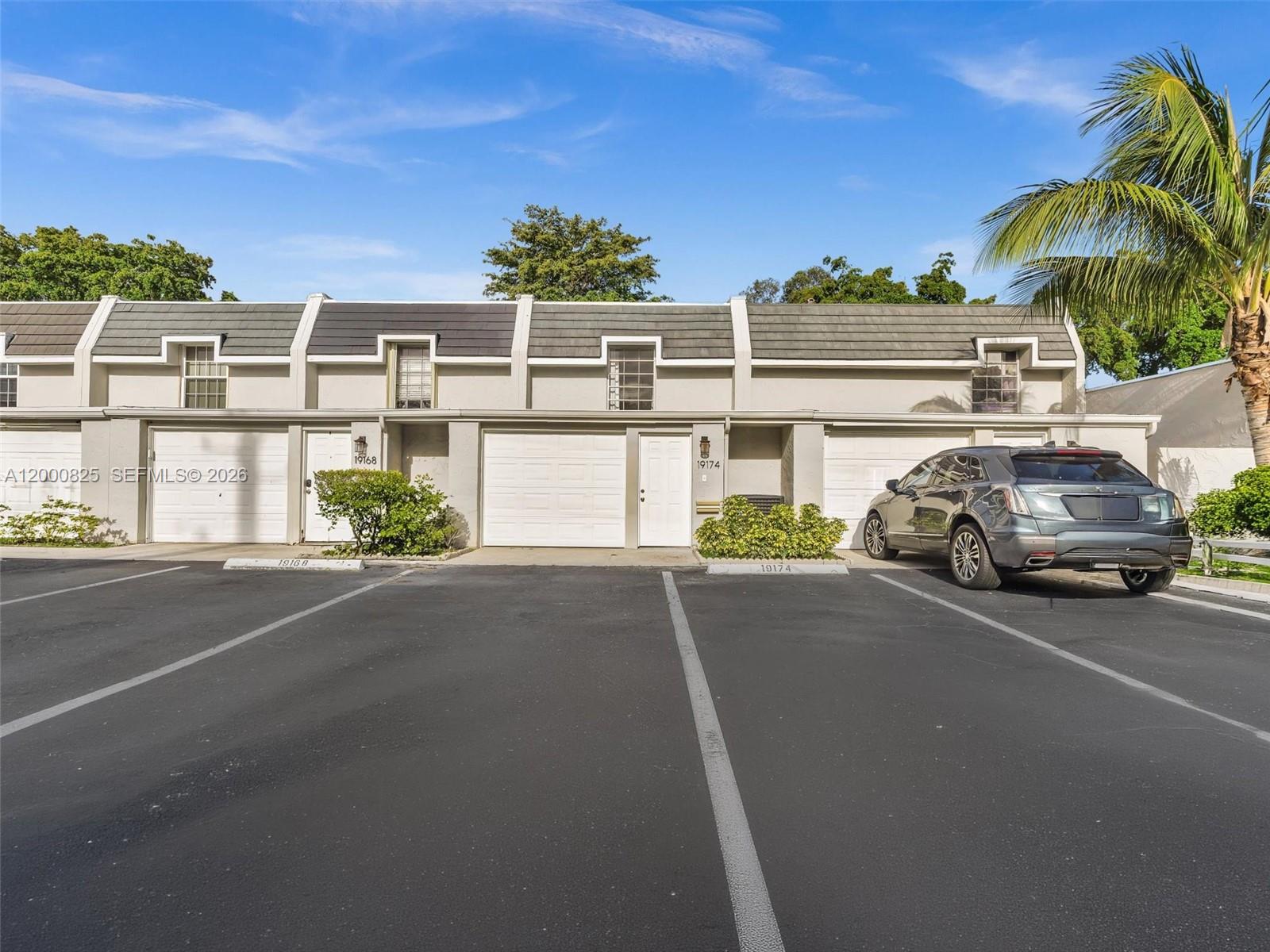 Country Club Of Miami - F