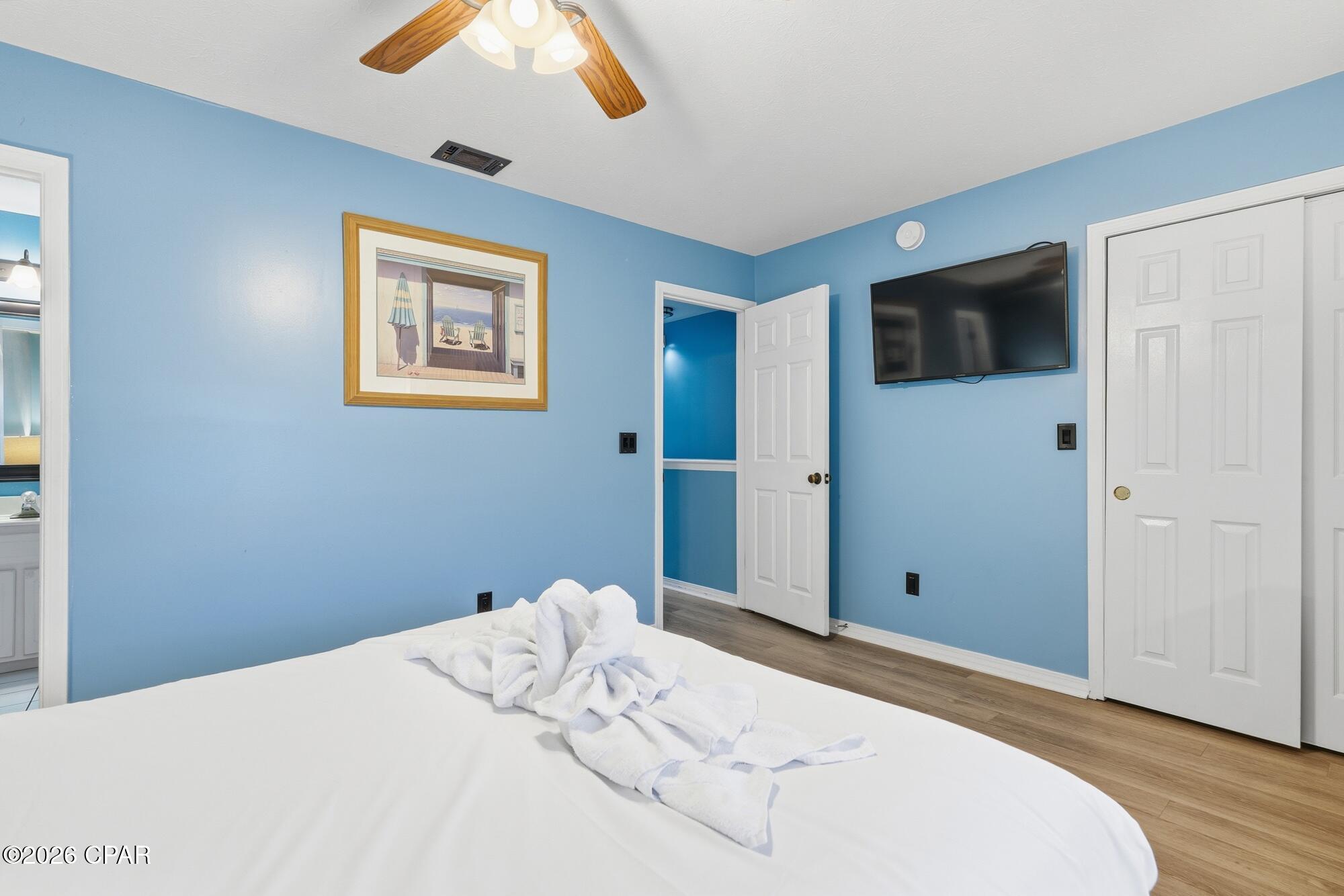 Image 15 For 135 Grand Island Boulevard