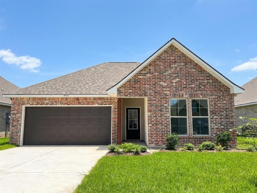 4457 CORNERSTONE Crossing