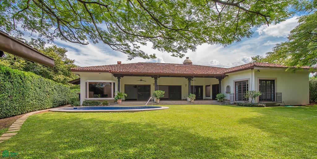 5 bed Single Family Homes For Sale in Santa Ana, San Jose - 1