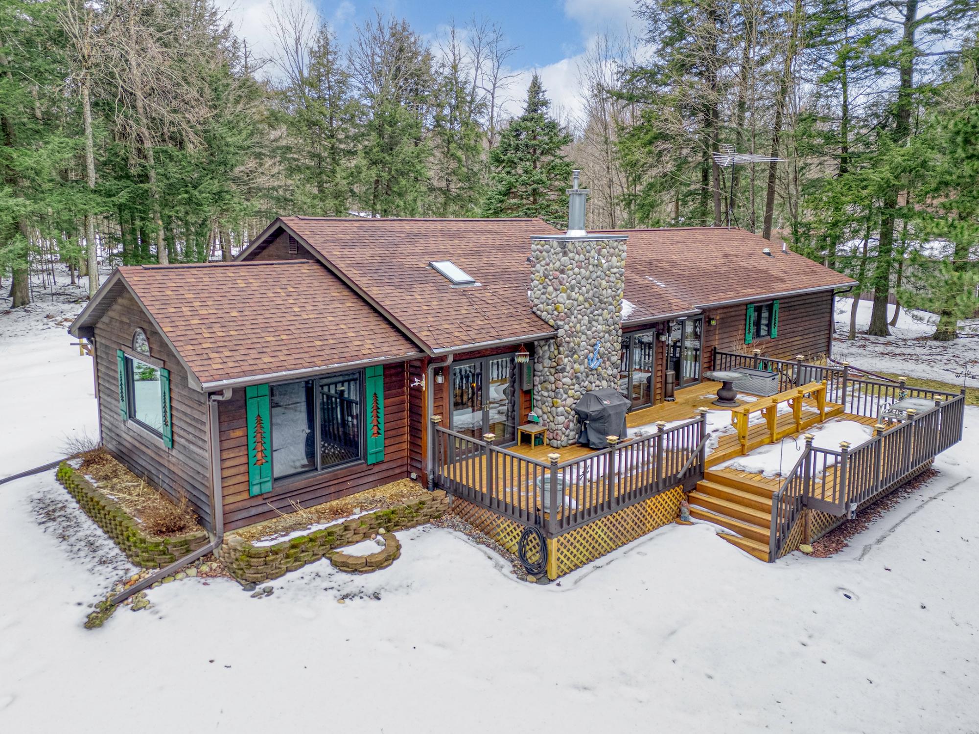 Crystal Lake house picture