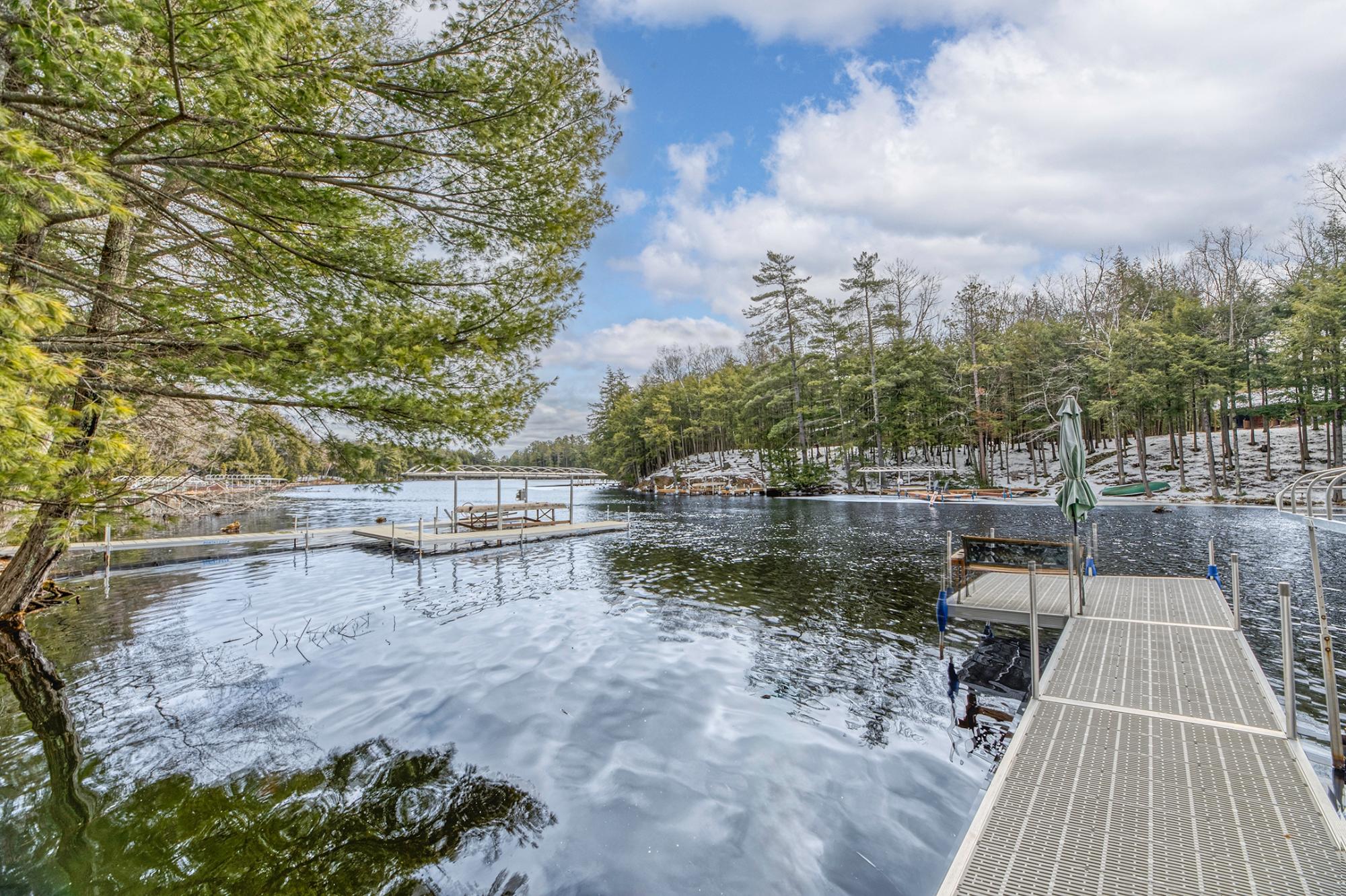 Crystal Lake Property 6914 Connors Rd Photo 24