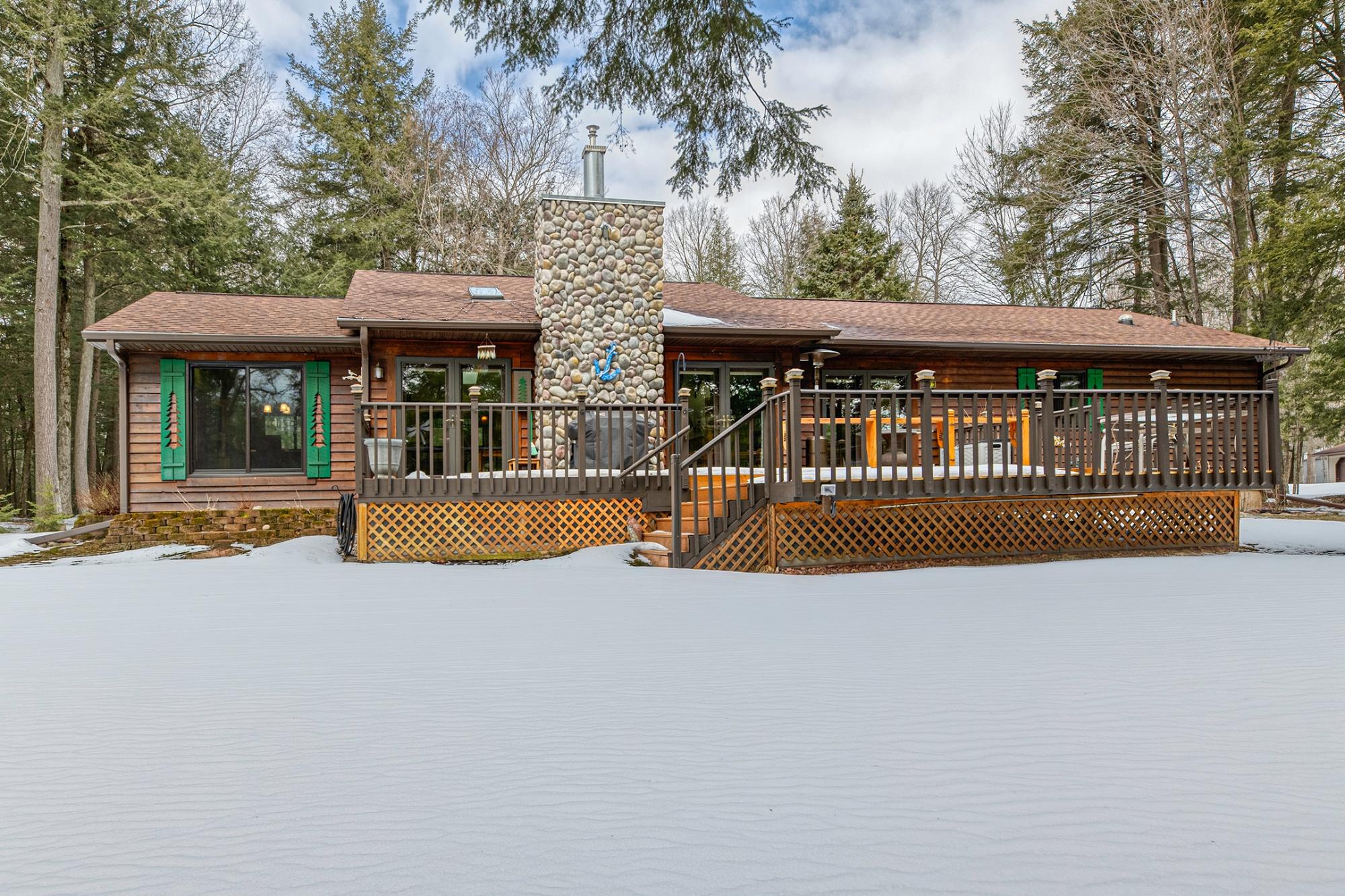 Crystal Lake Property 6914 Connors Rd Photo 33