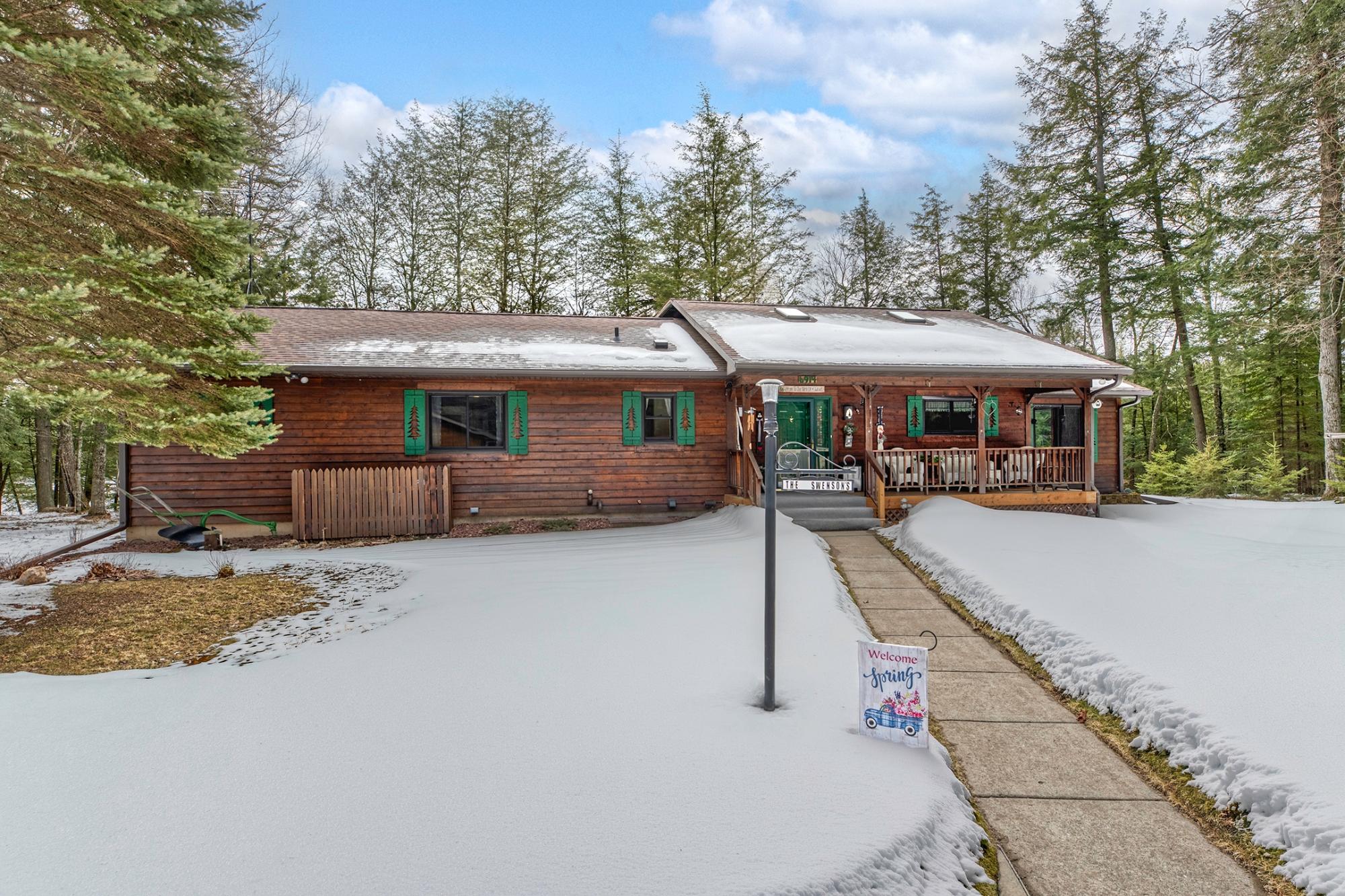 Crystal Lake Property 6914 Connors Rd Photo 34