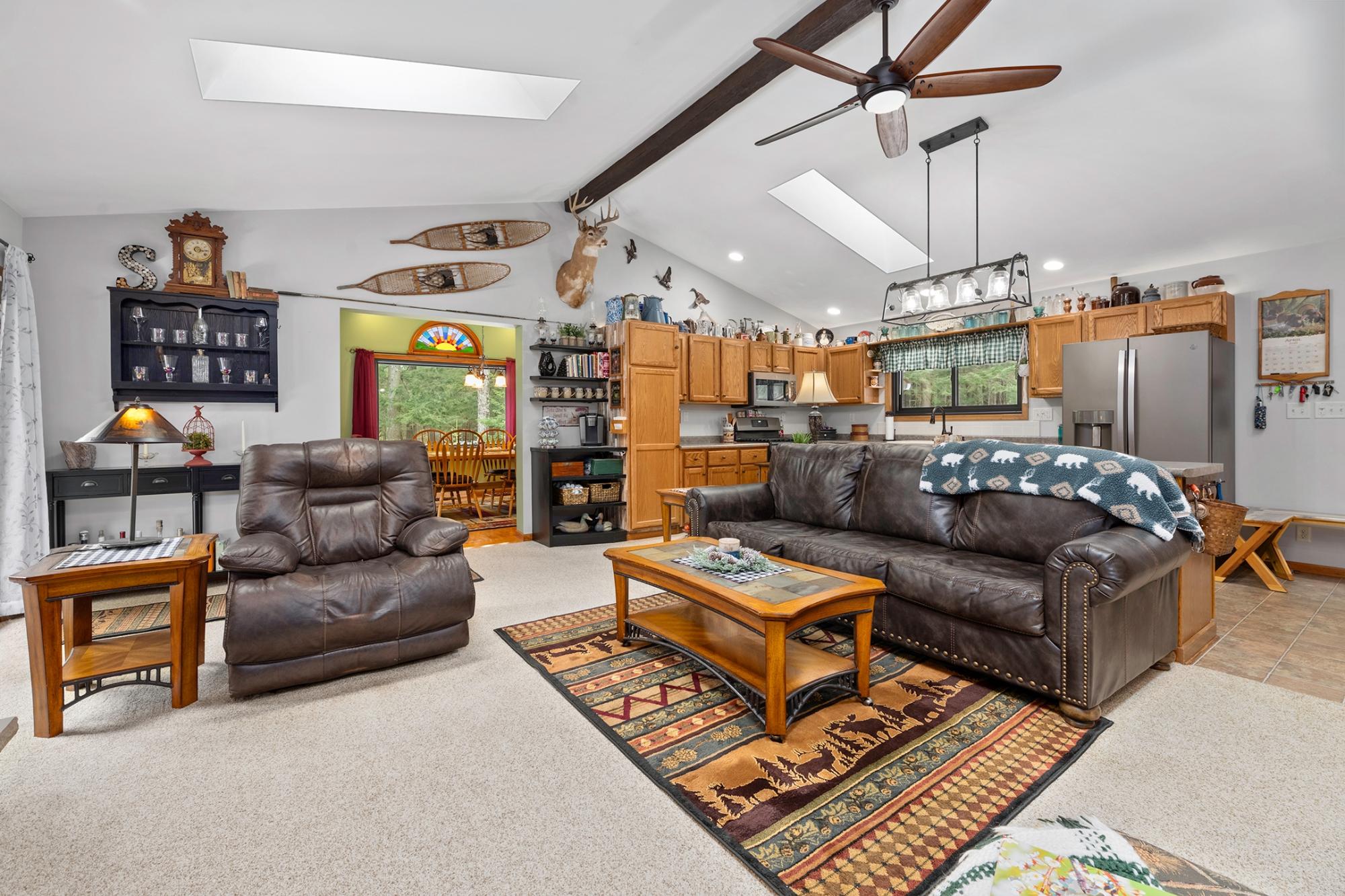 Crystal Lake Property 6914 Connors Rd Photo 4