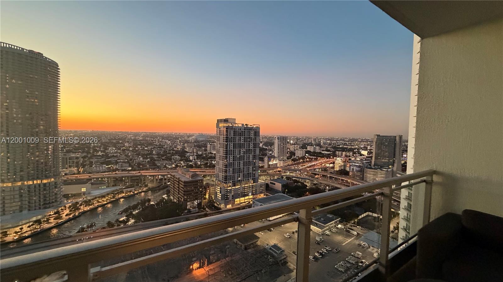 Mint Condo