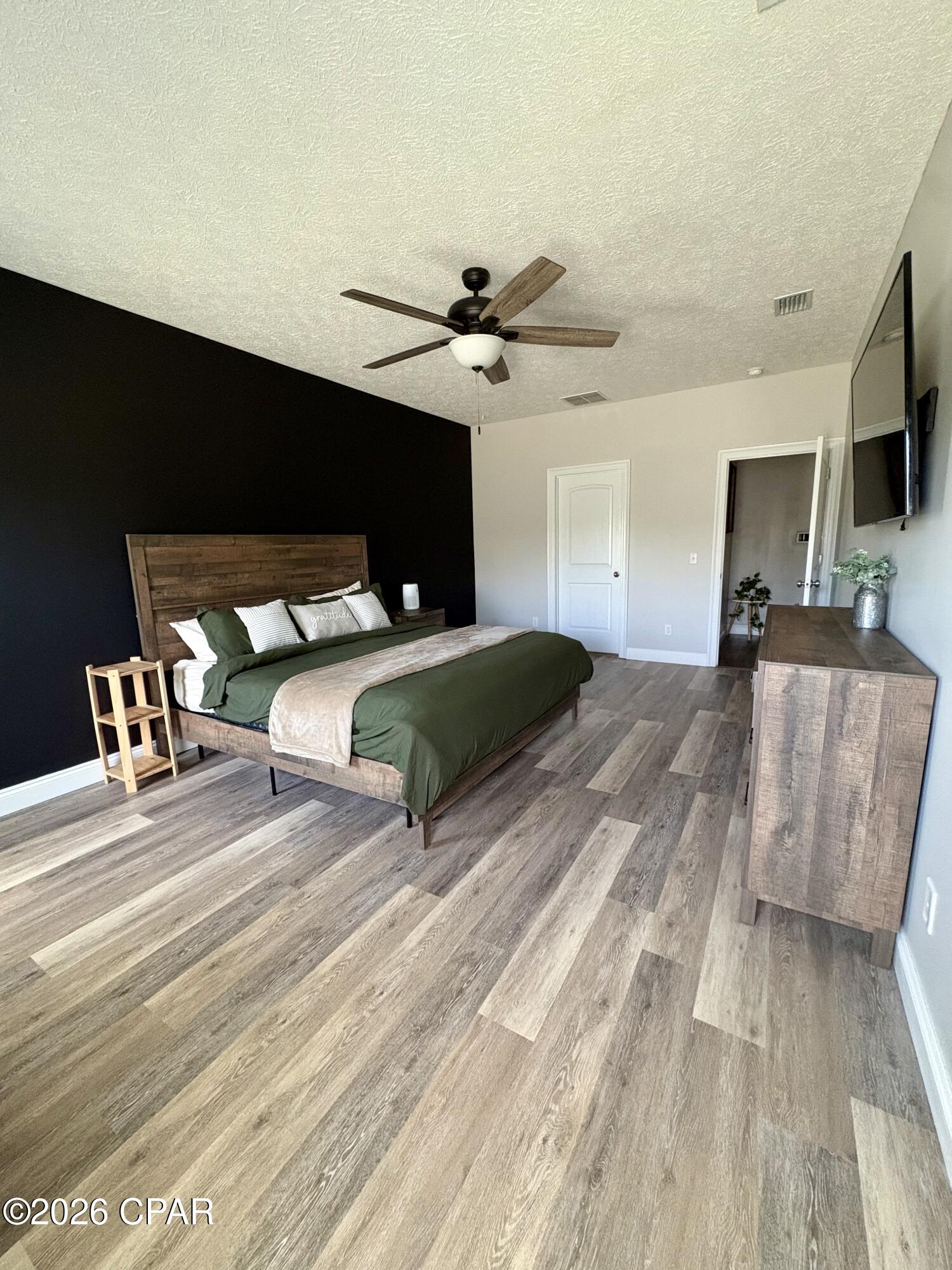 Image 15 For 801 17th Street