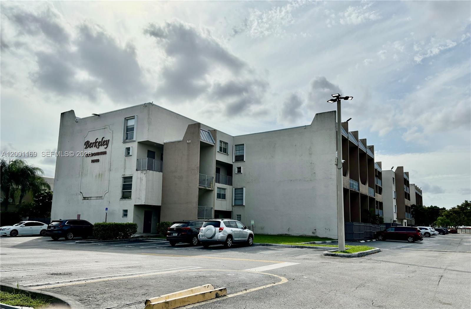 Amazing unit at the Berkeley condo! 2 bedroom 1.1/2 bath, located on the 3 rd floor. Nicely updated and extremely well maintained. This neighborhood is beautiful and in a desirable location in Kendall - across the street from Miami- Dade College. Easy access to major highways and shopping centers, and plenty of dining options. There is Community pool that was fully updated. One assigned parking spot, plus guest parking available.