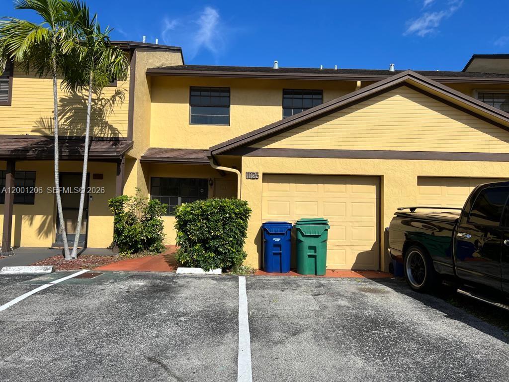 Townhomes Of Monterey