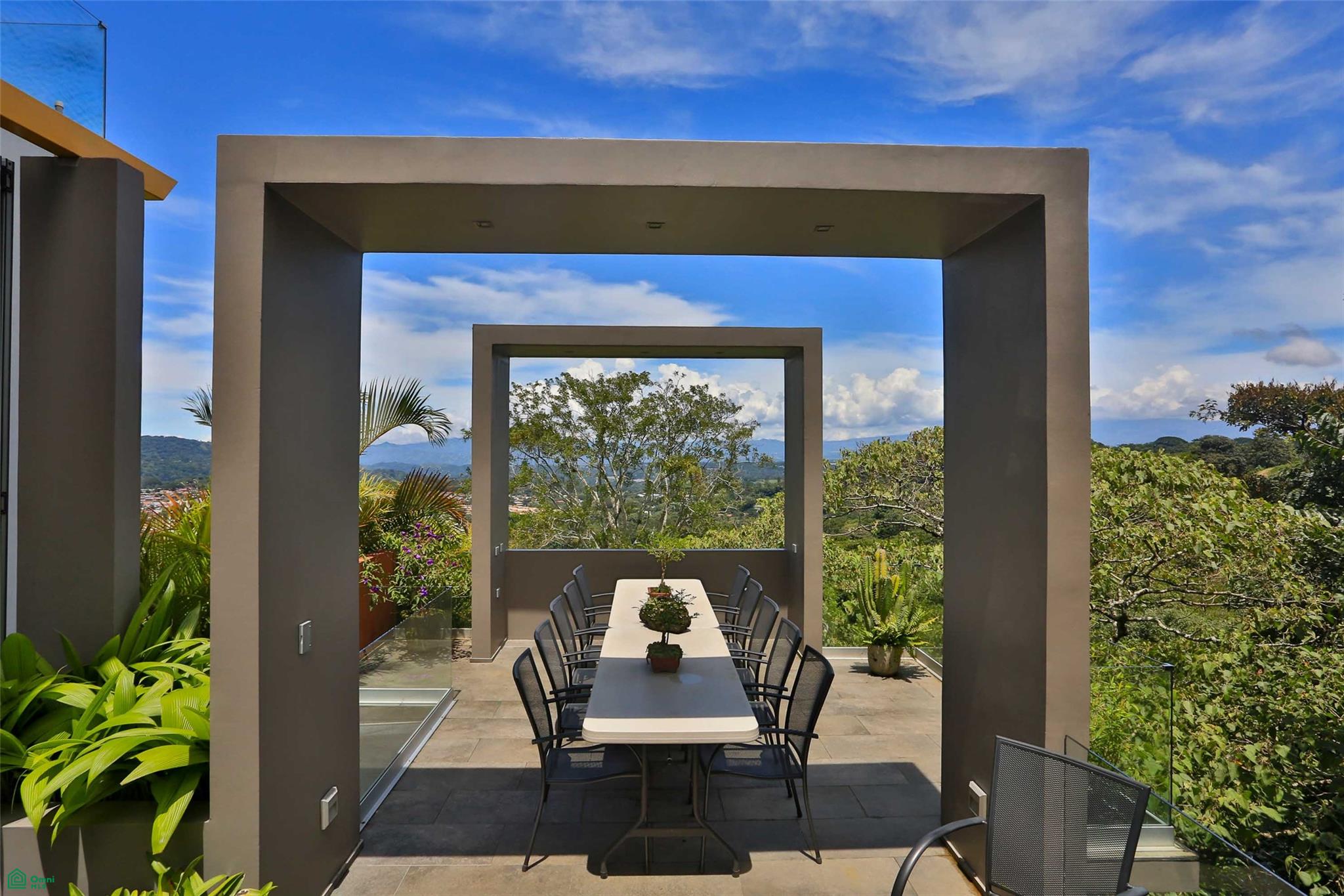 3 bed Single Family Homes For Sale in Mora, San Jose - 1