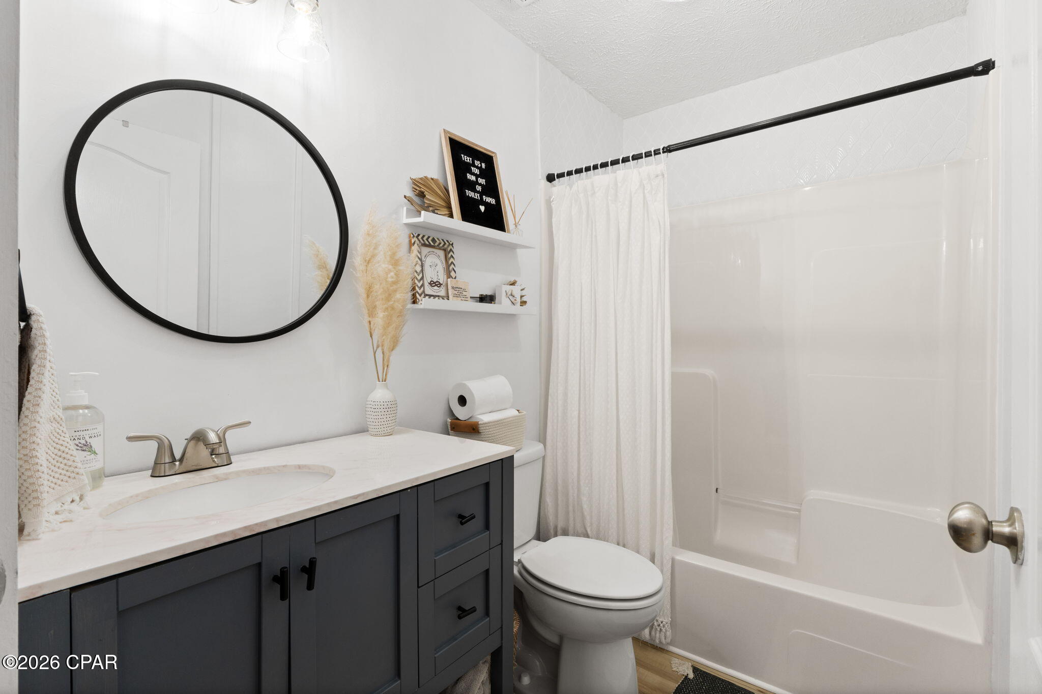 Image 25 For 506 Dolphin Drive