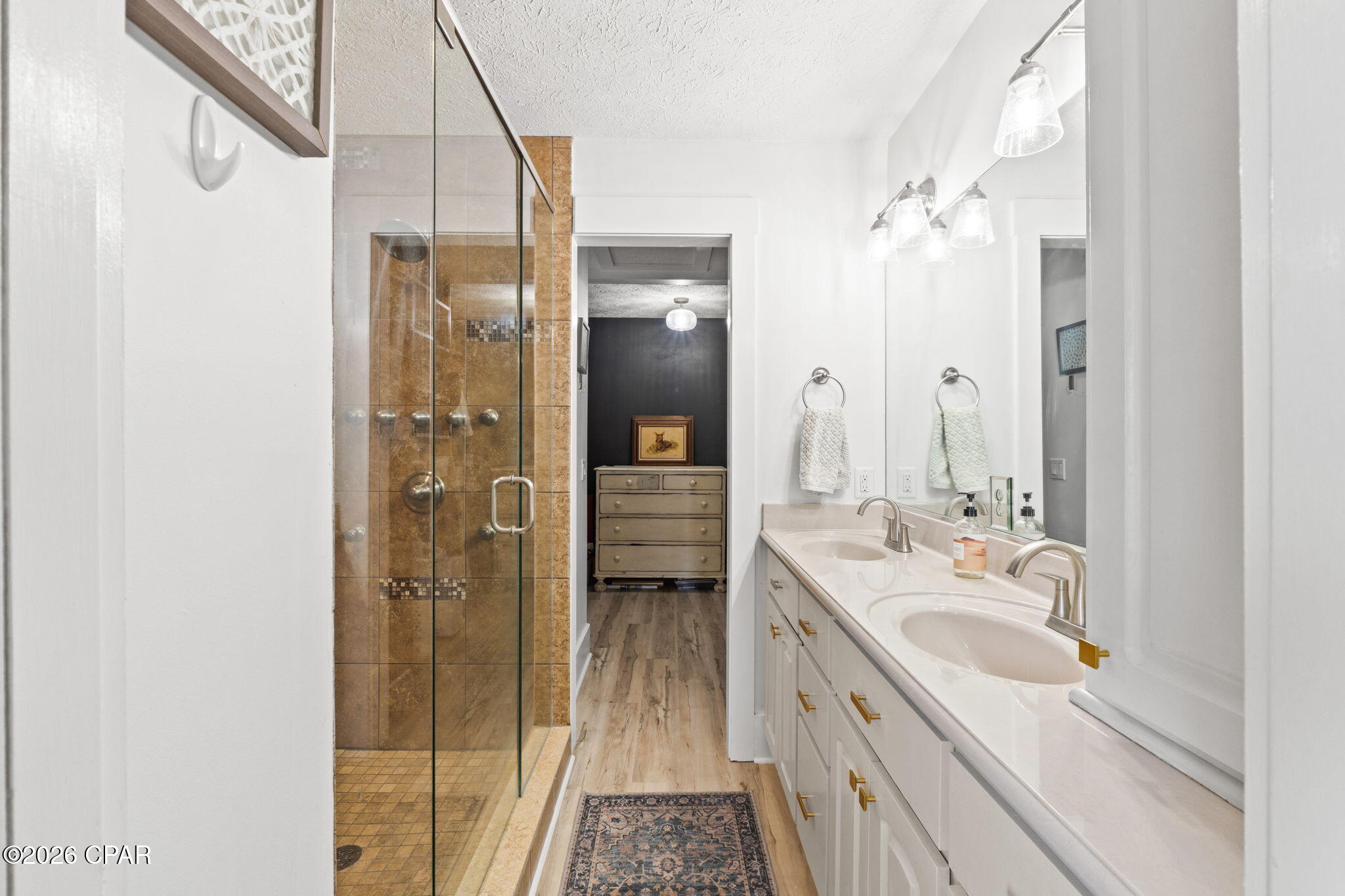 Image 33 For 506 Dolphin Drive