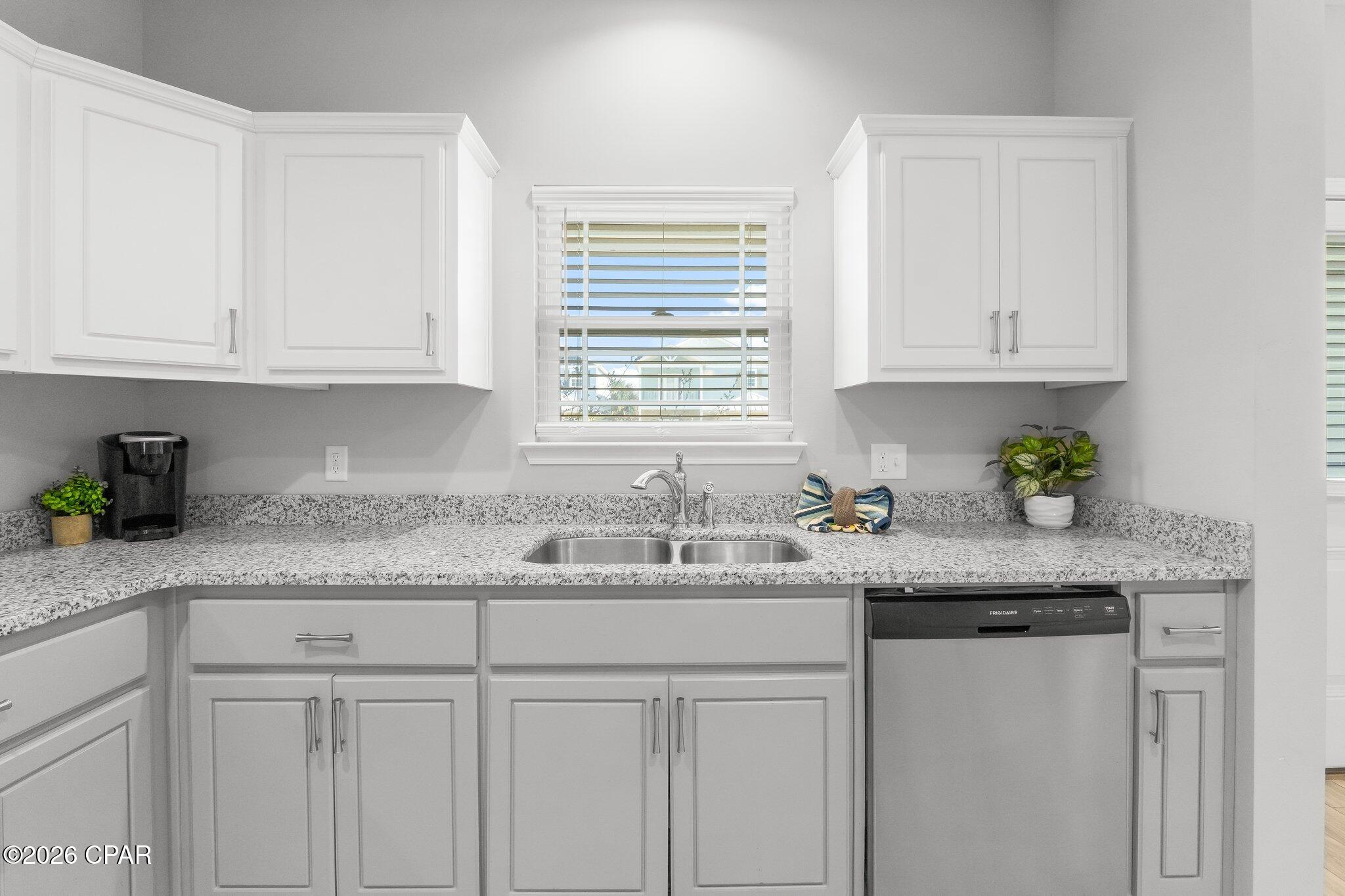 Image 4 For 3728 Tiki Drive