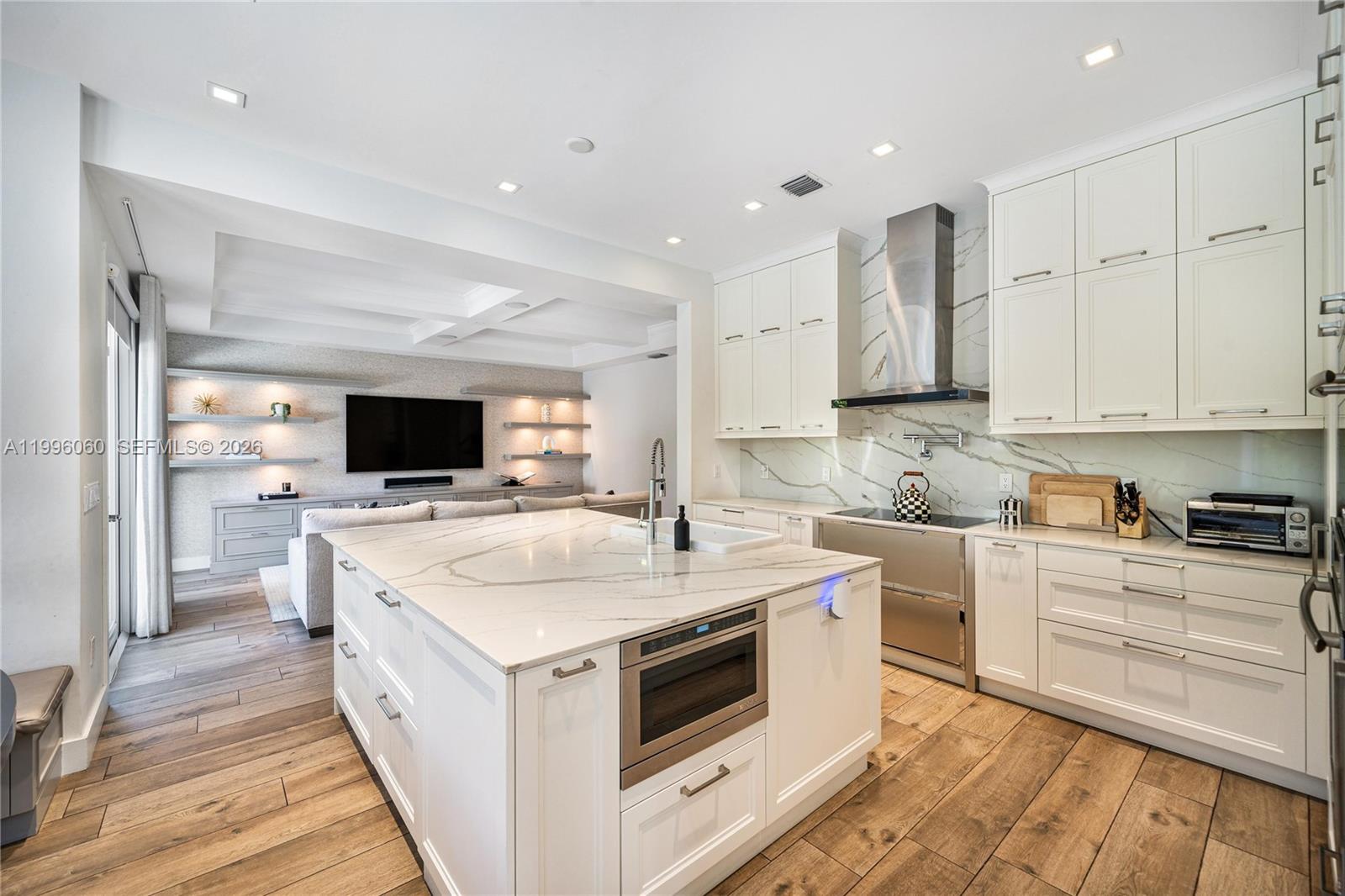 Aventura Estates