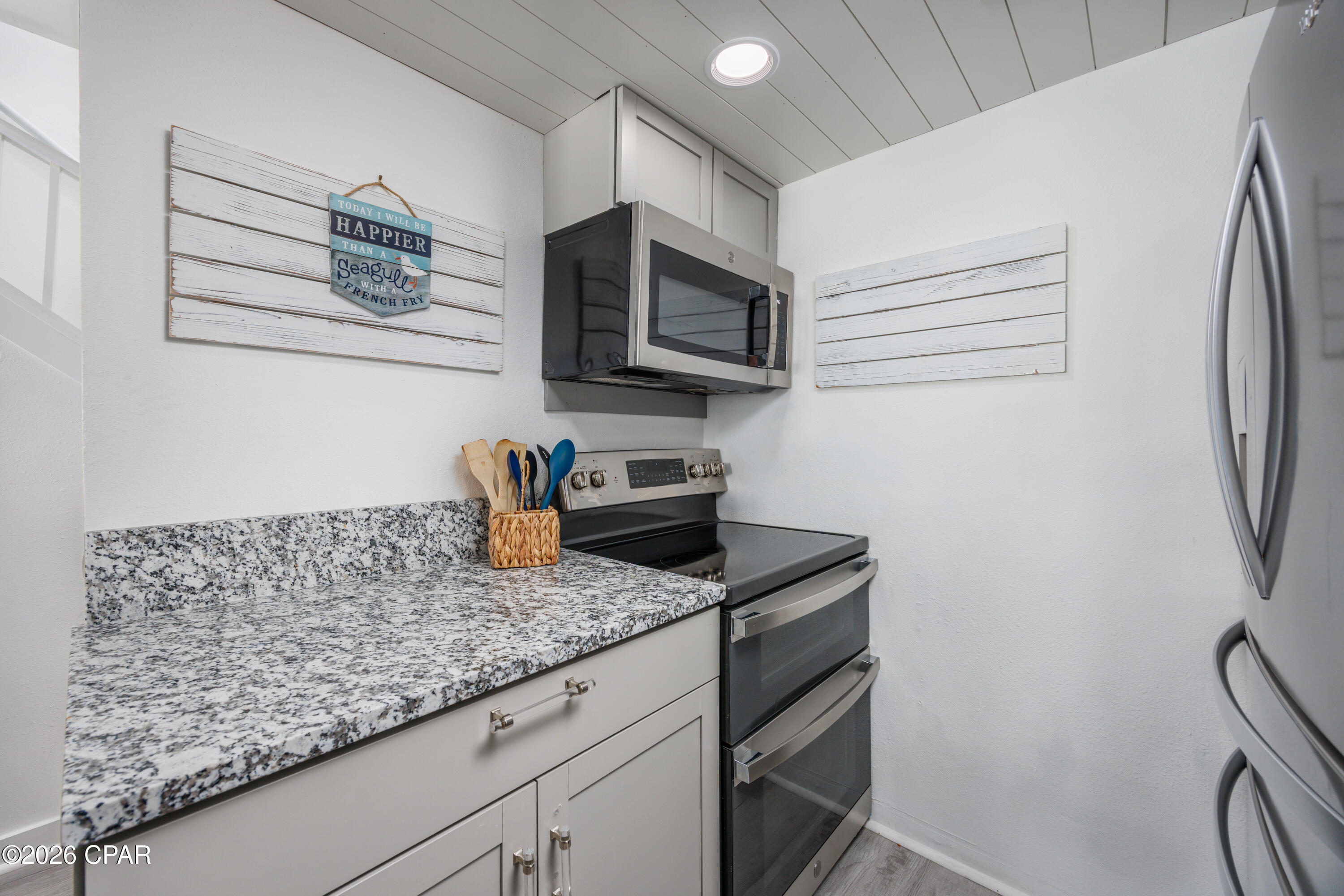 Image 10 For 17709 Front Beach Road 2